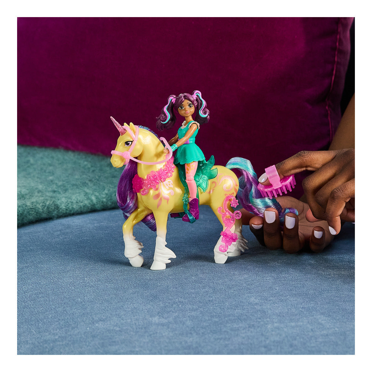 Unicorn Academy Ava & Leaf Small Doll and Unicorn Set