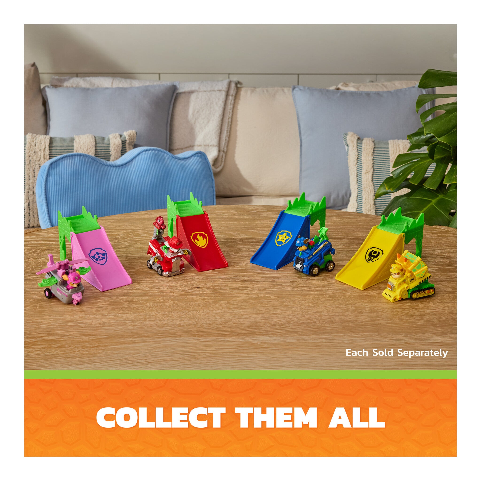PAW Patrol The Dino Movie Skye Jump Shift Racer