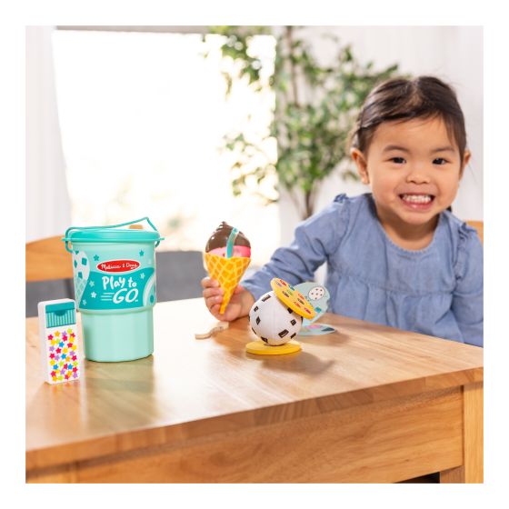Melissa & Doug - Play to Go Ice Cream Play Set