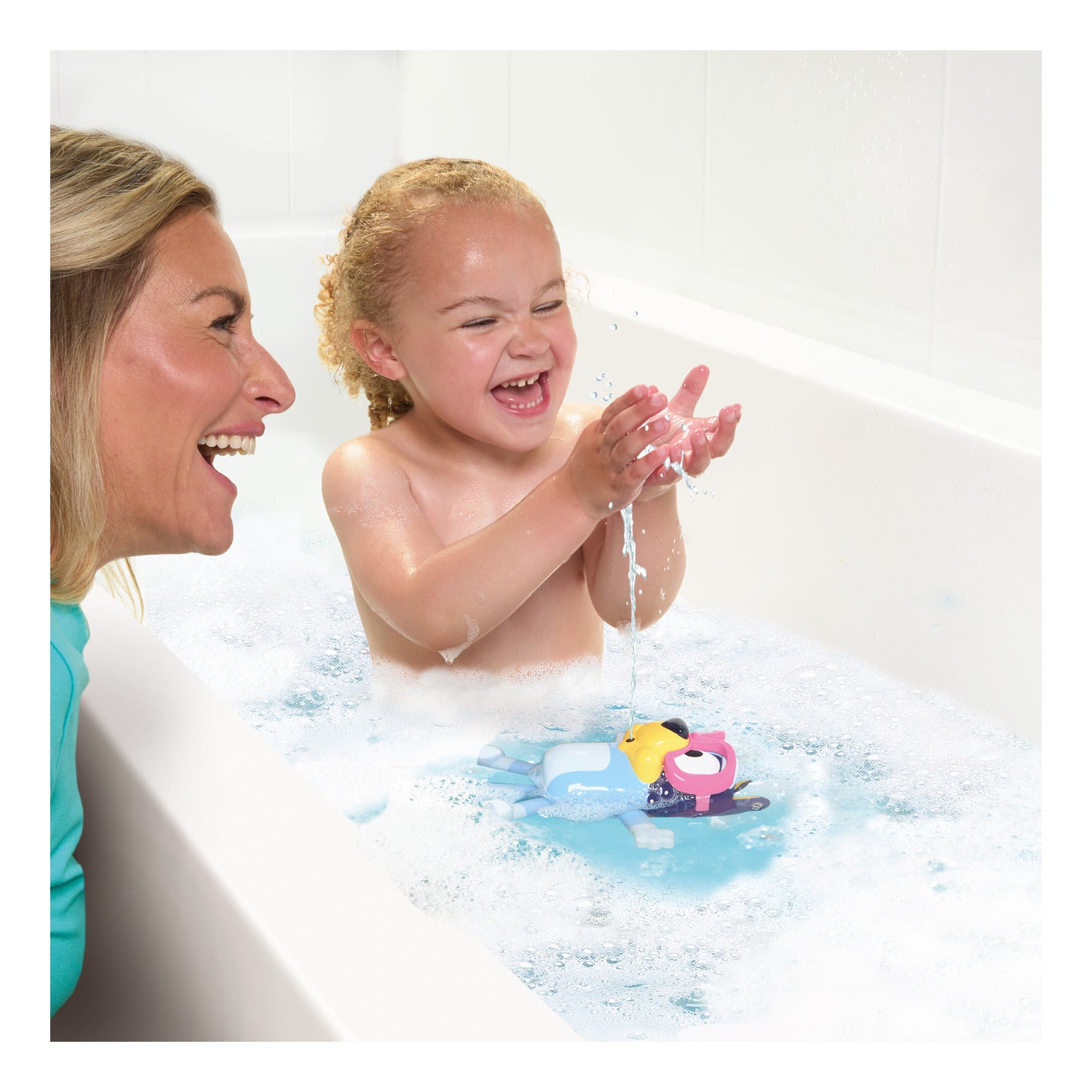 TOMY Toomies Bluey Swim School Bath Toy