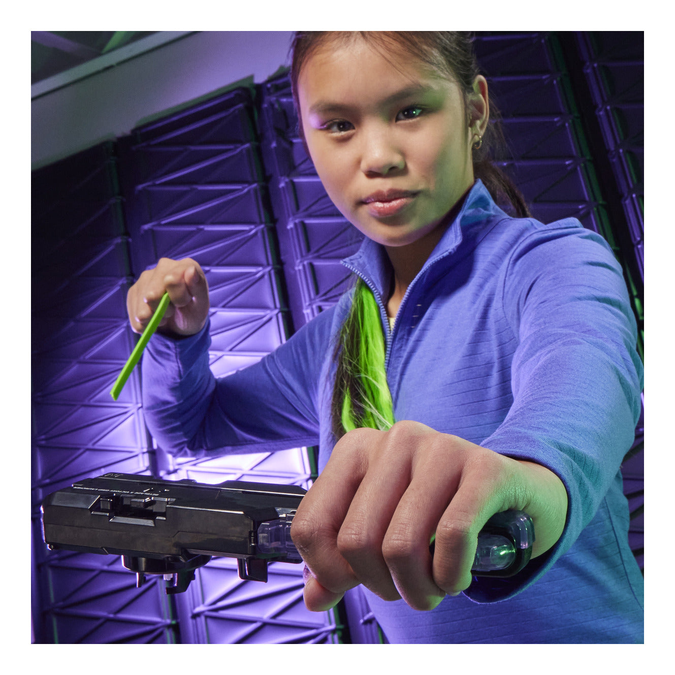 Beyblade X Victory Grip Launcher Set with Saber Samurai Top
