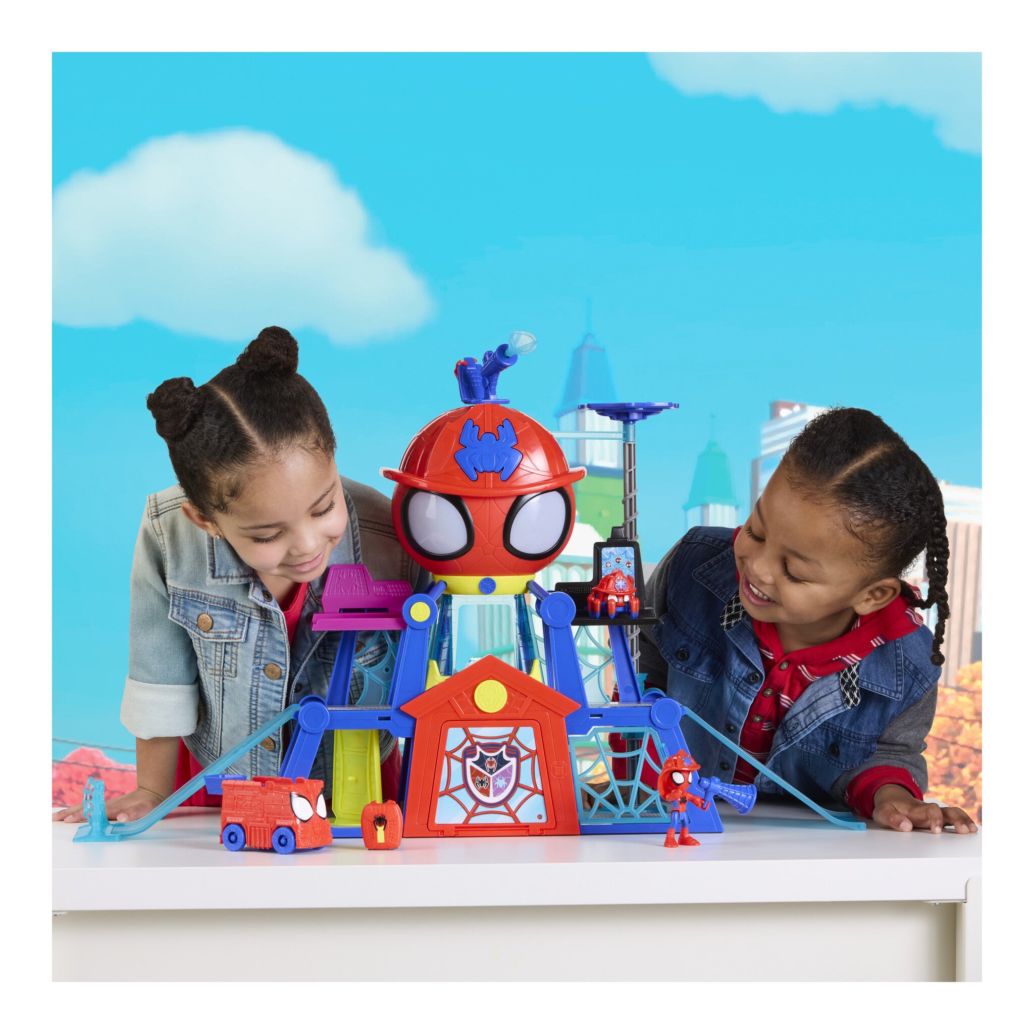 Marvel Spidey and His Amazing Friends Rescue-Webs Web-Quarters Playset