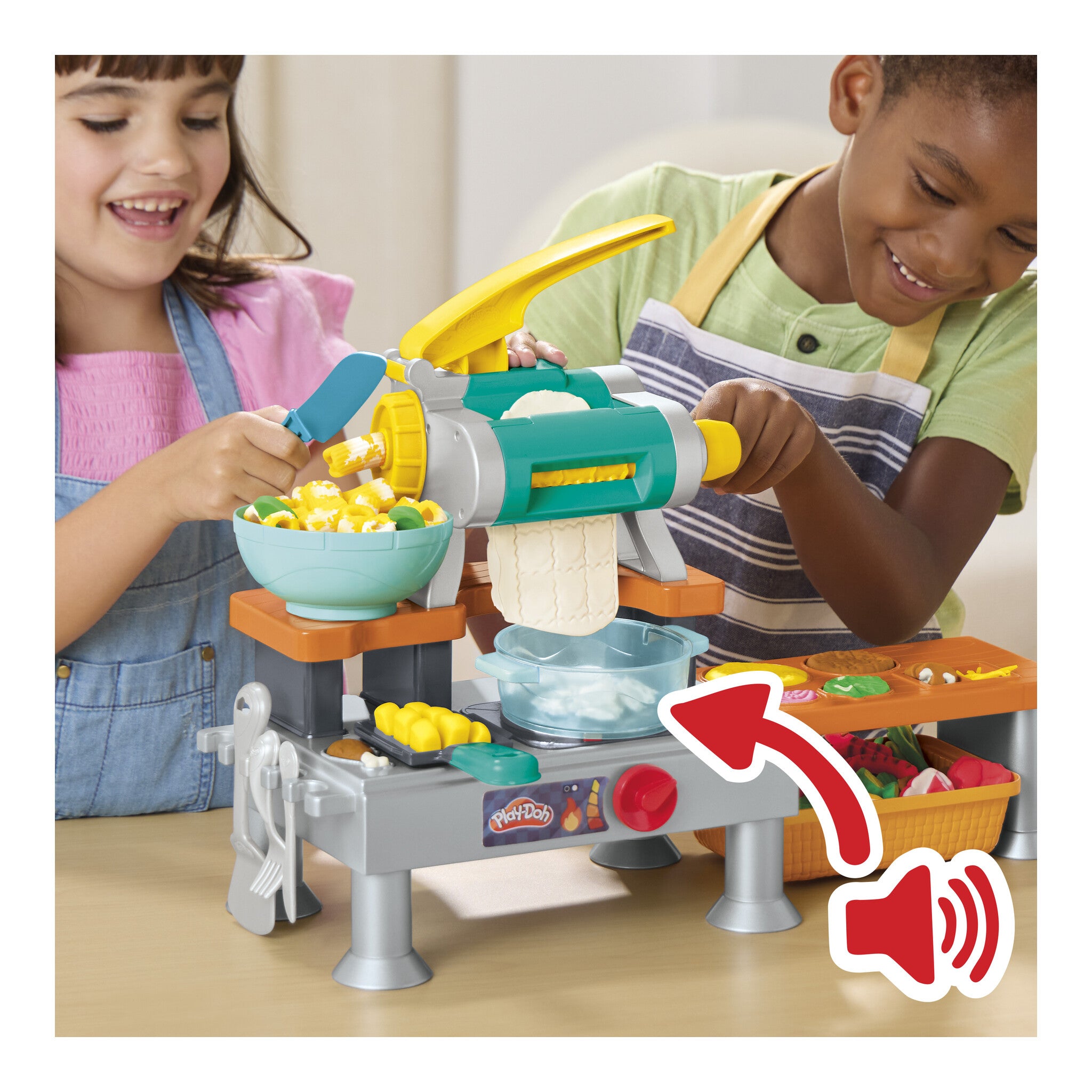 Play-Doh Super Sizzlin' Kitchen Playset with Real Cooking Sounds