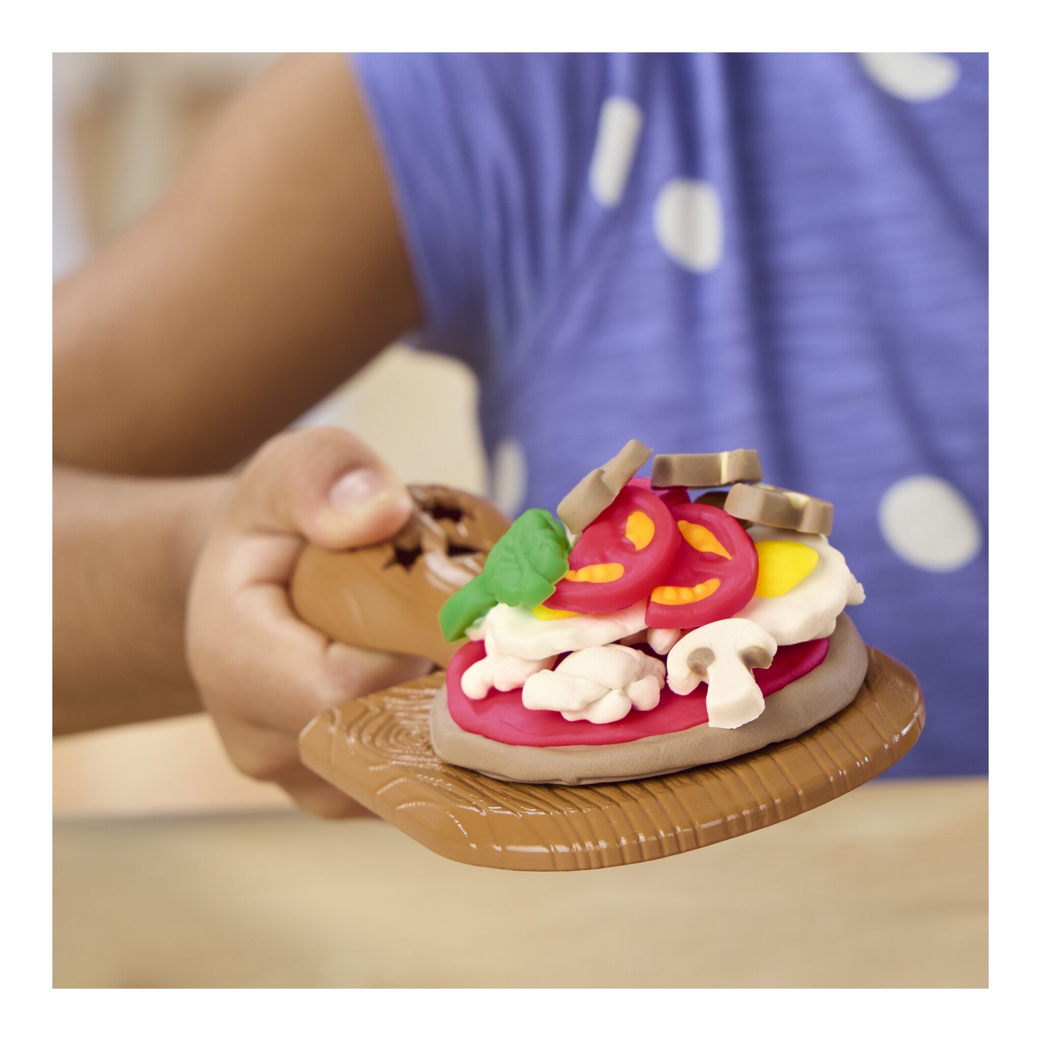 Play-Doh Stamp 'n Spin Pizza Playset with 5 Colours