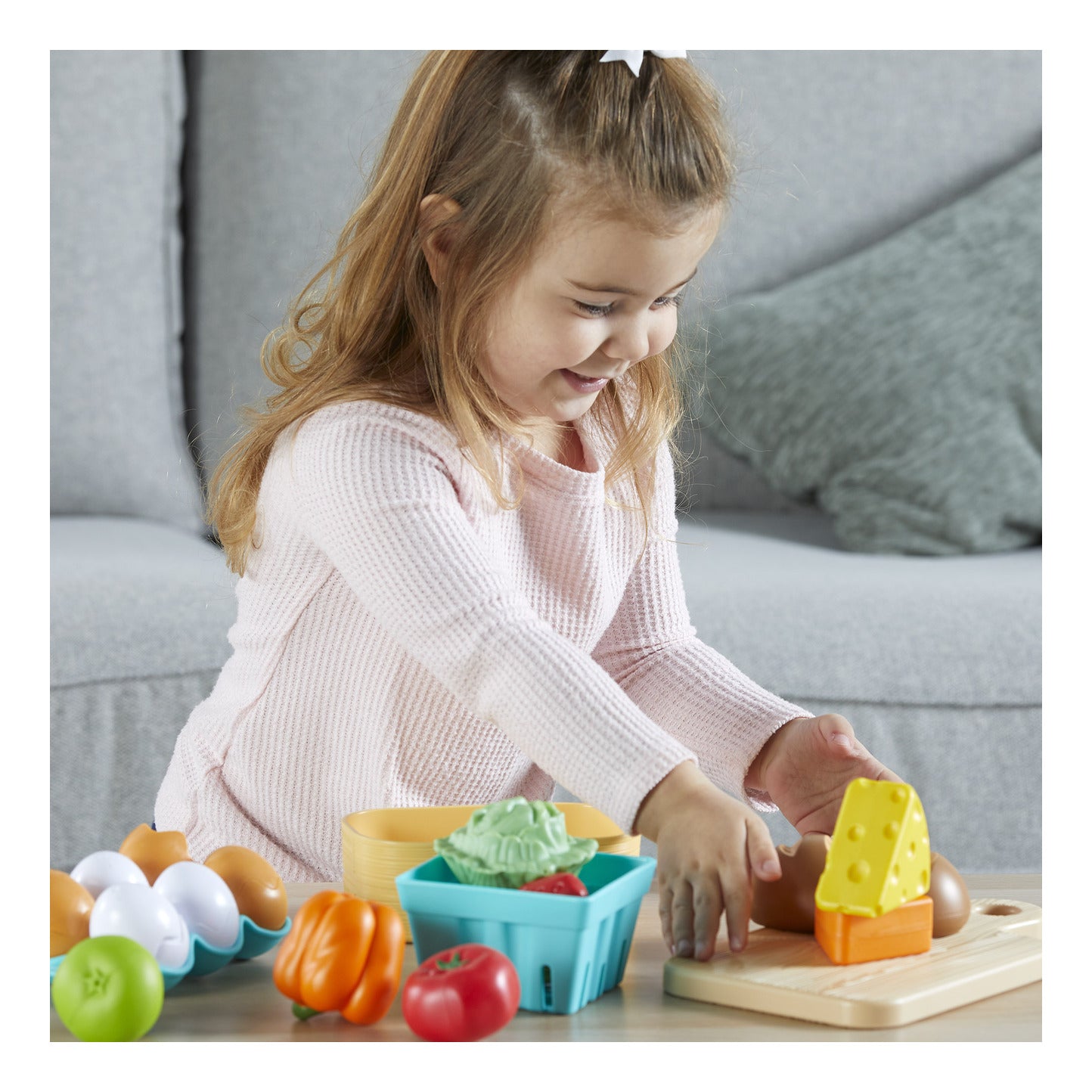 Learning Resources New Sprouts Farm-to-Table Fresh Market 27-Piece Play Food Set