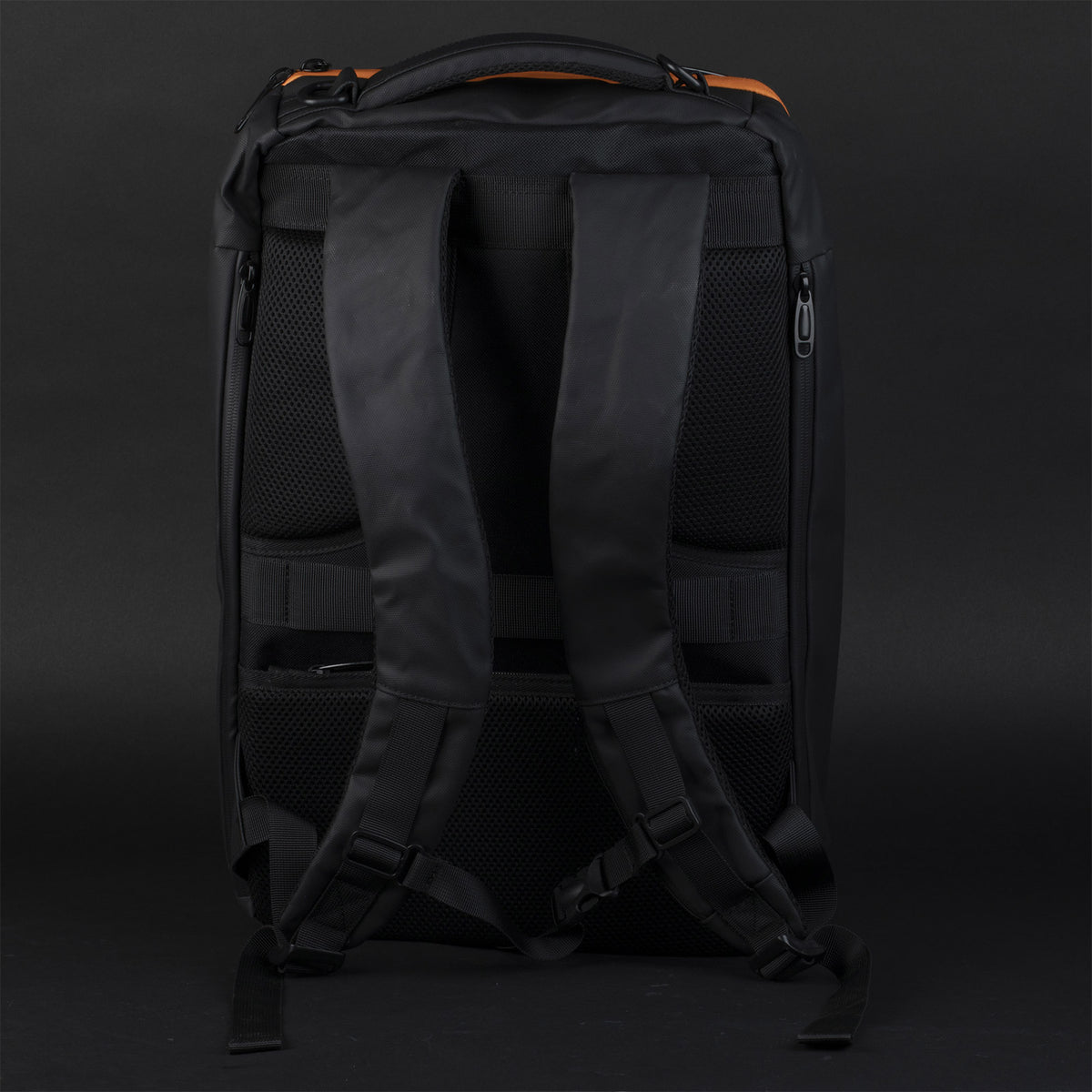 Konix Naruto 17-Inch Gaming Laptop Backpack