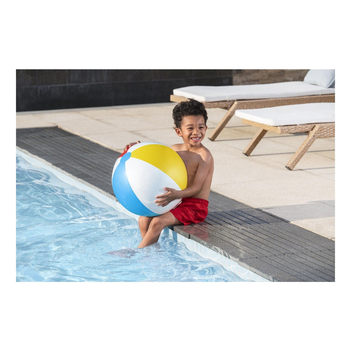 Bestway Summer Essential Large Beach Ball 61cm
