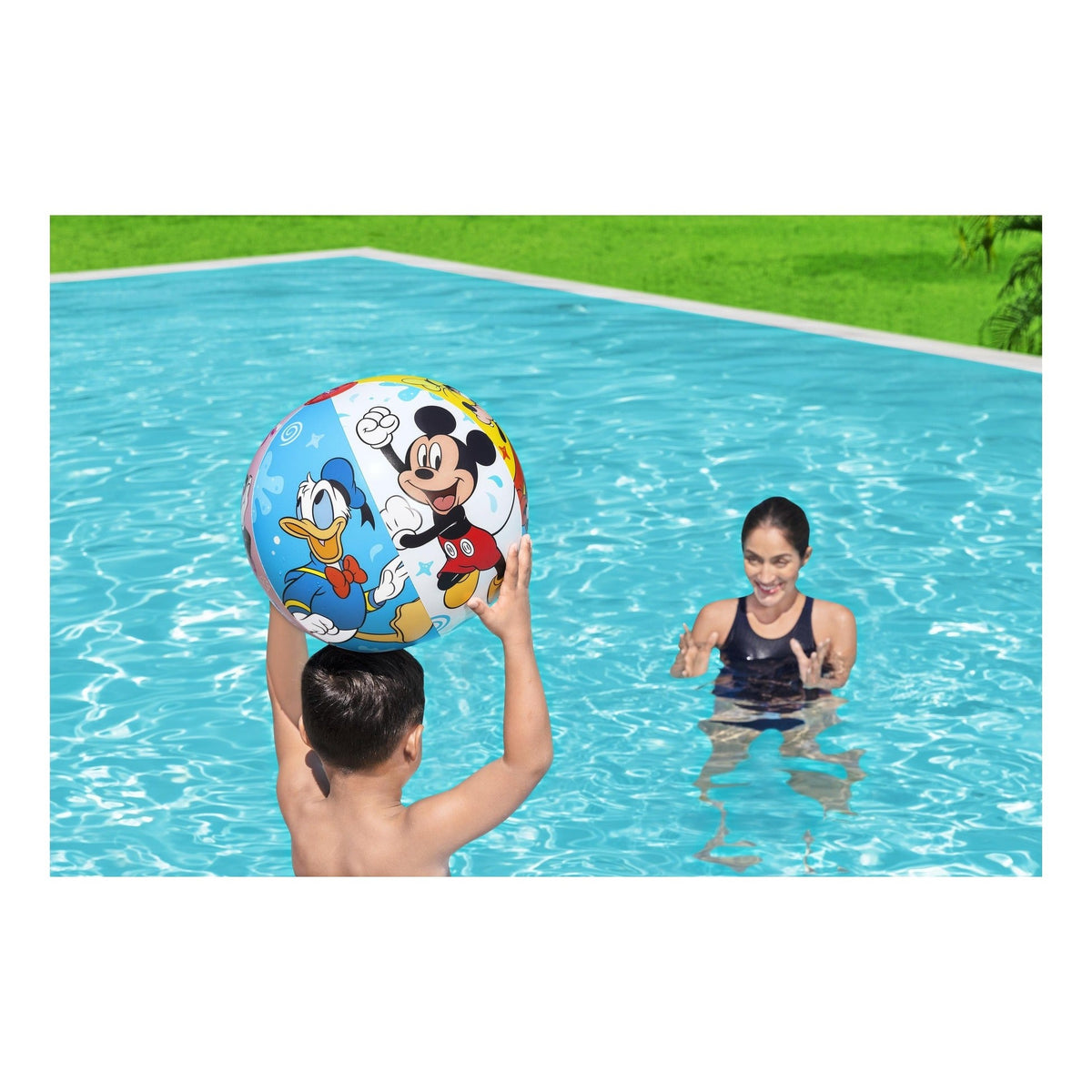 Bestway Disney Junior Mickey & Friends 51cm Beach Ball