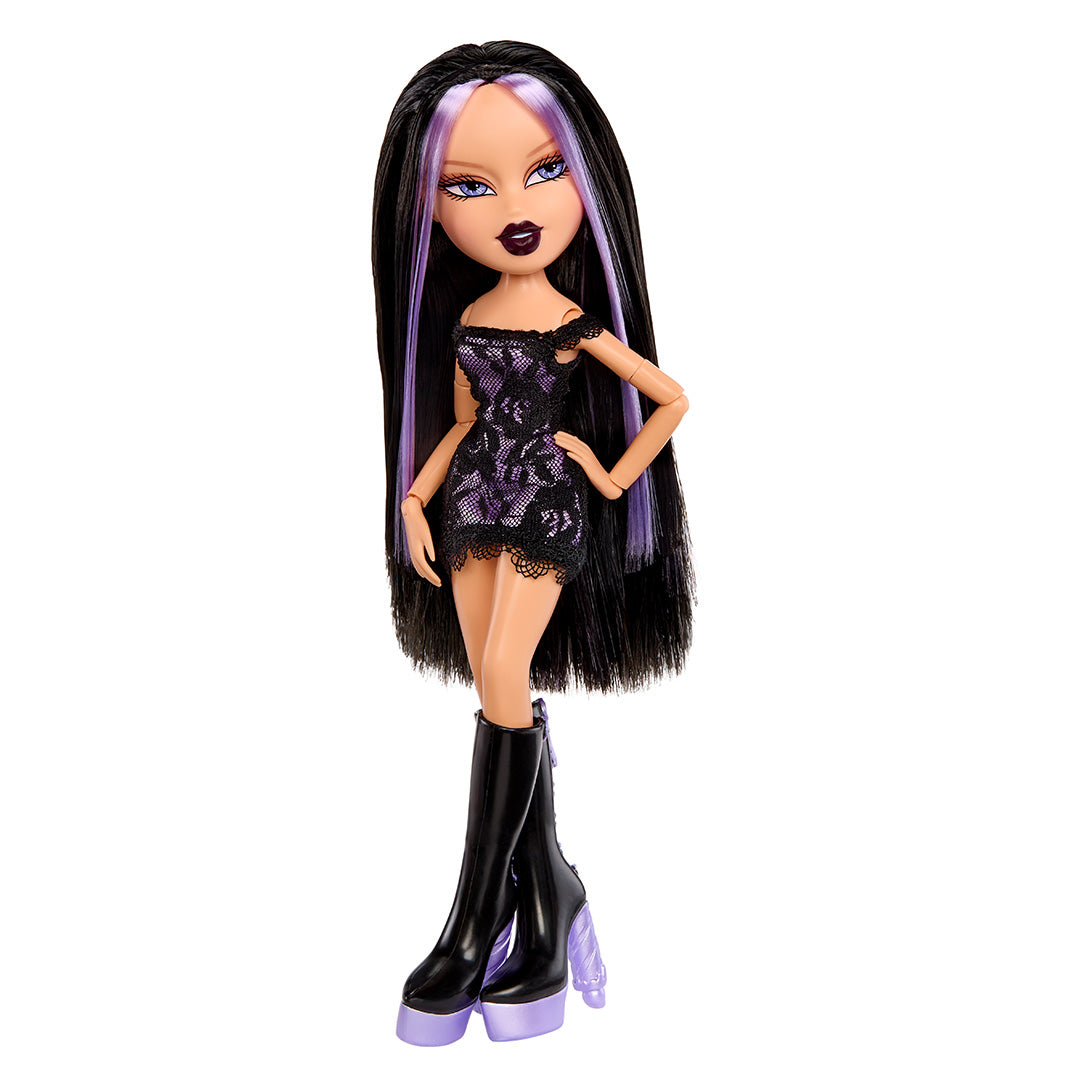 Bratz Stylin' Birthdayz Jade Fashion Doll with XL T-Shirt