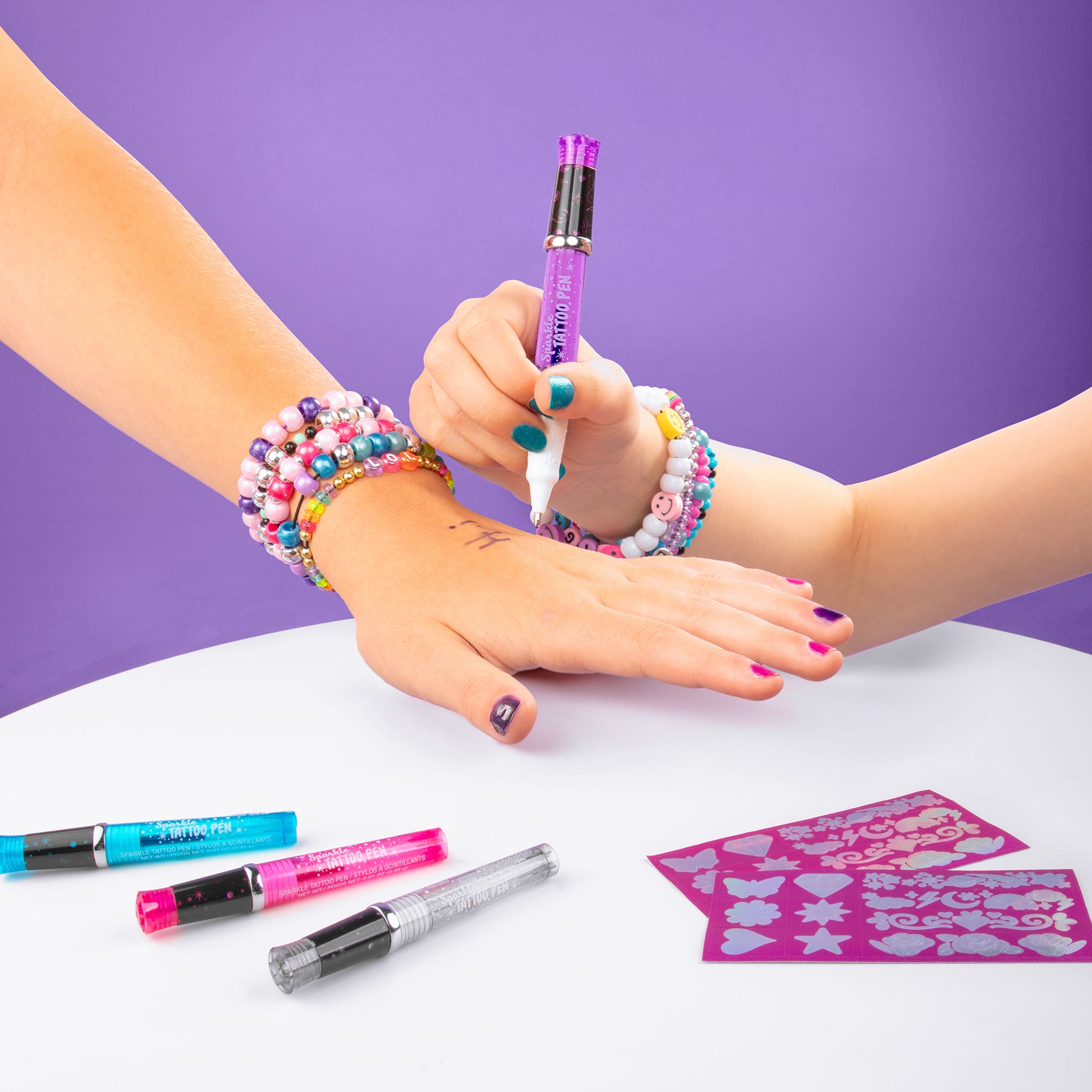 Fashion Angels Colour Me Pretty Makeup, Hair & Body Art Kit