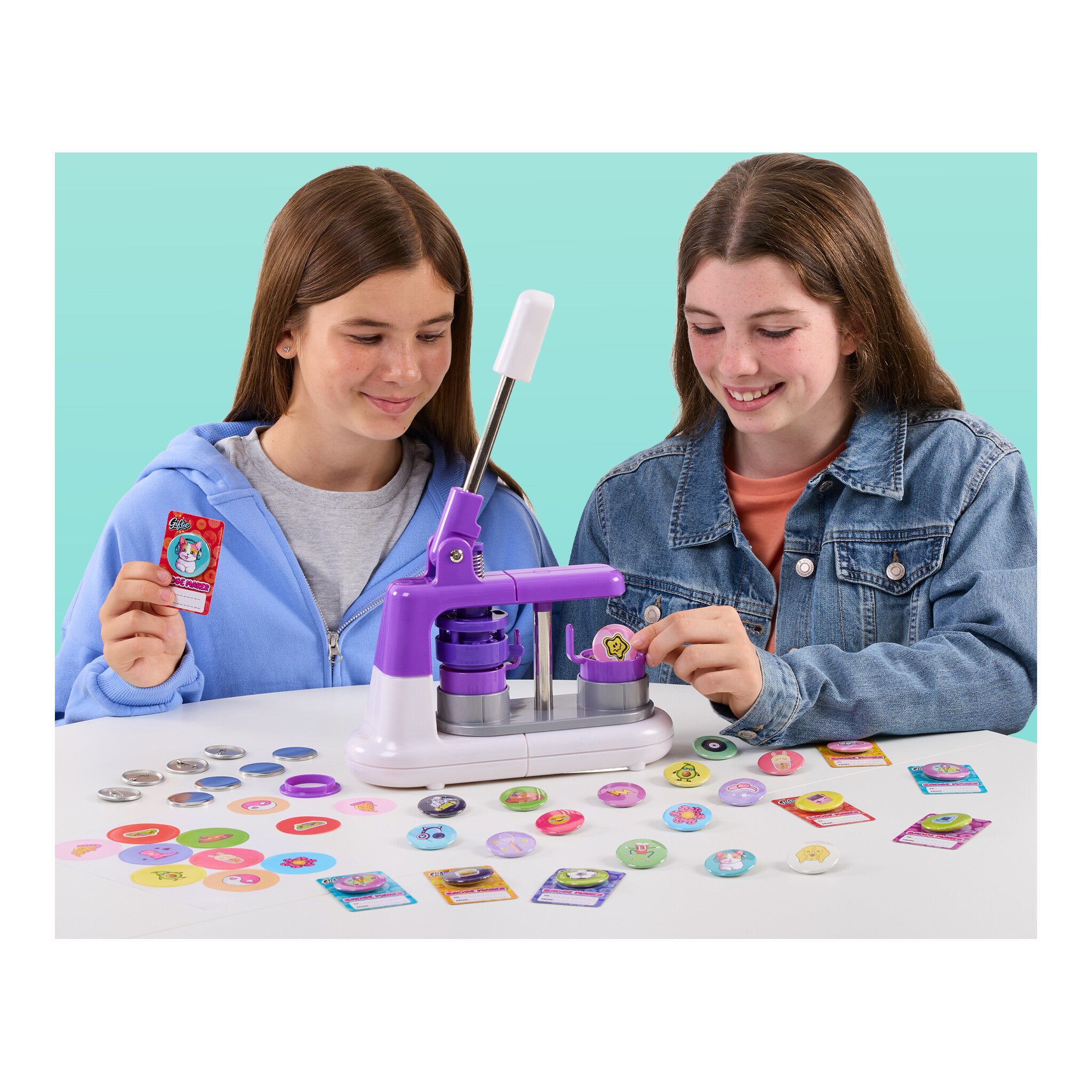 Giftie Badge Maker – Create 50 Personalised Badges