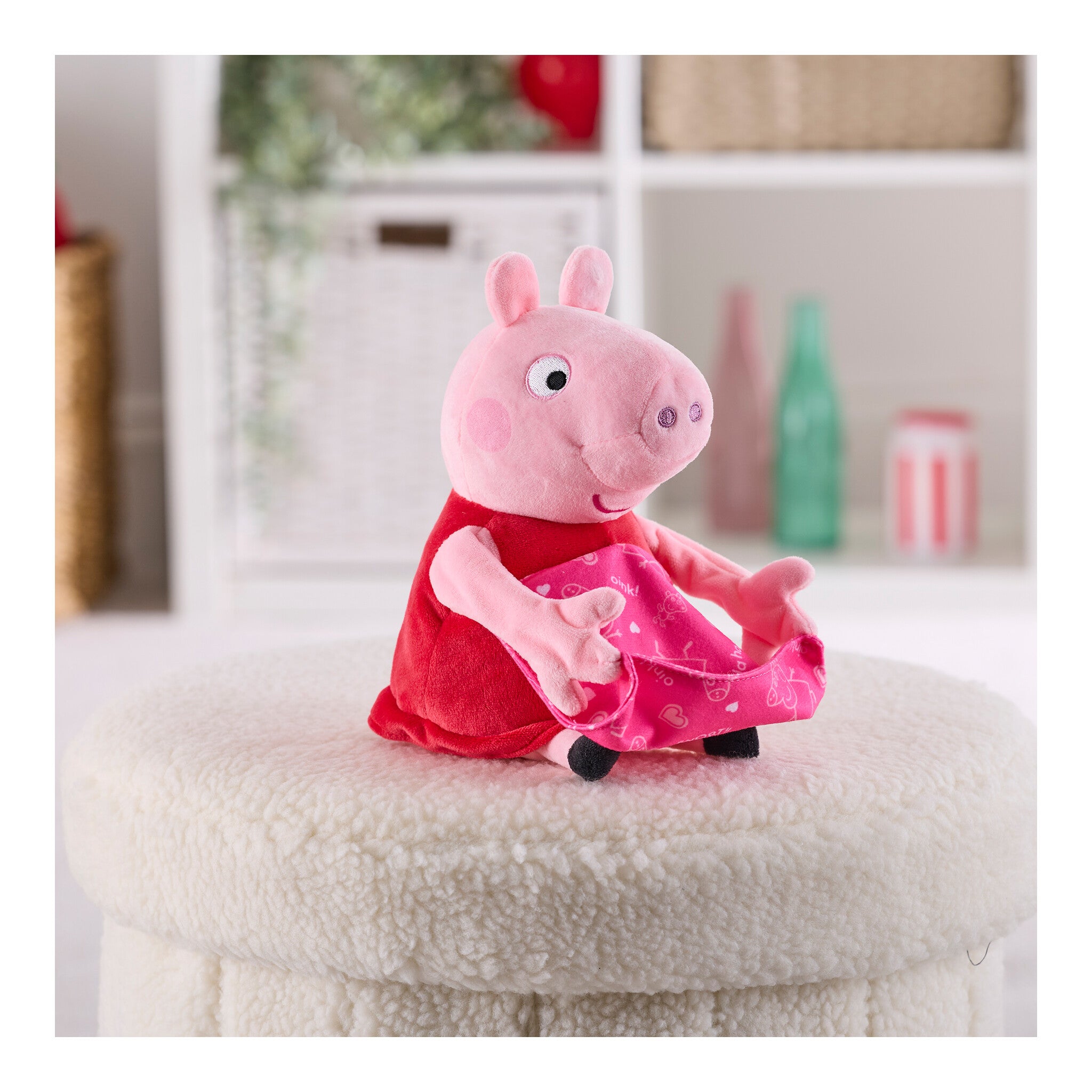 Peppa Pig Peek-A-Boo Peppa Interactive Plush Toy
