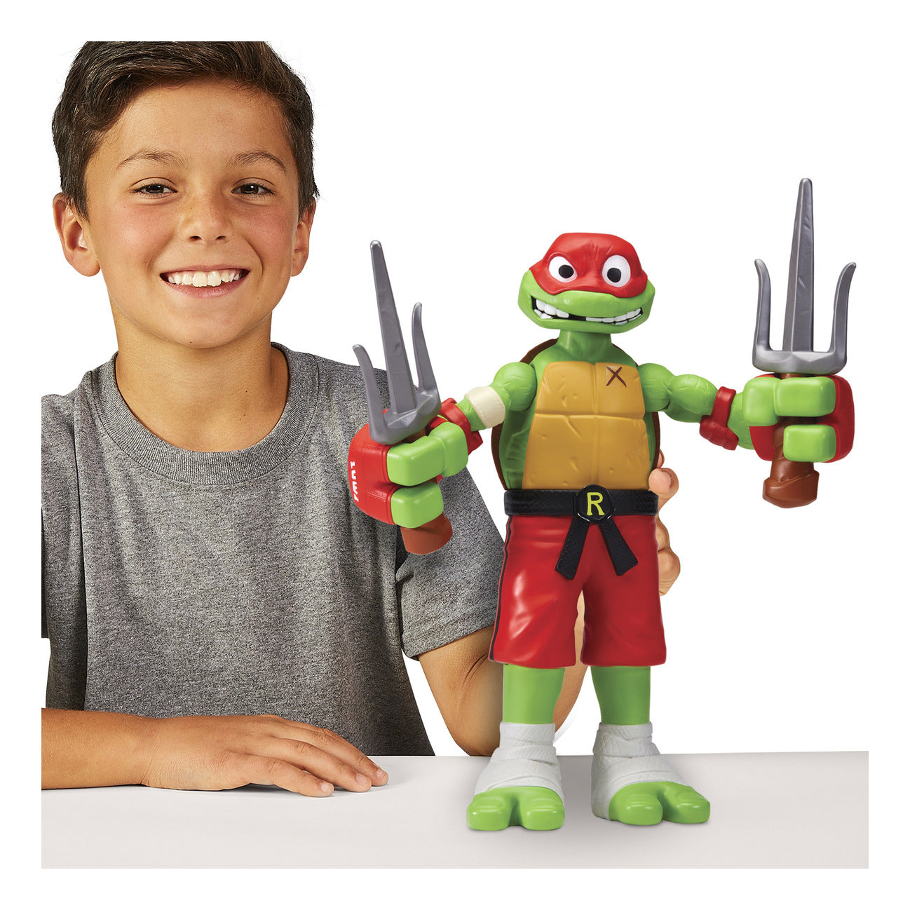 Tales of TMNT Giant Roll N Punch Raphael Action Figure