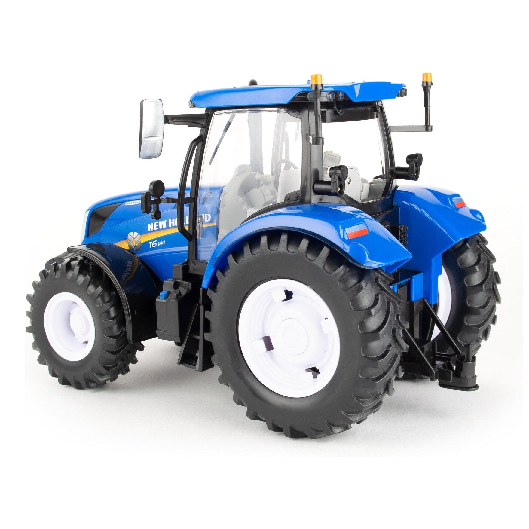 Britains Big Farm Radio Controlled New Holland T6 Tractor 1:16