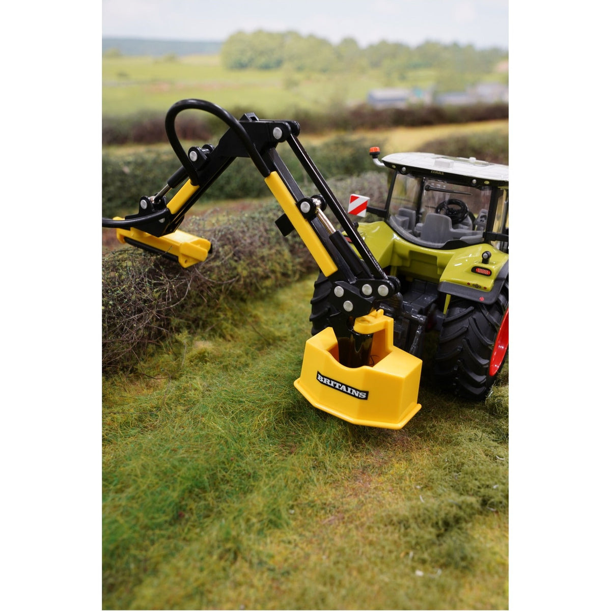 Britains 1:32 Hedge Cutter Farm Tractor Attachment