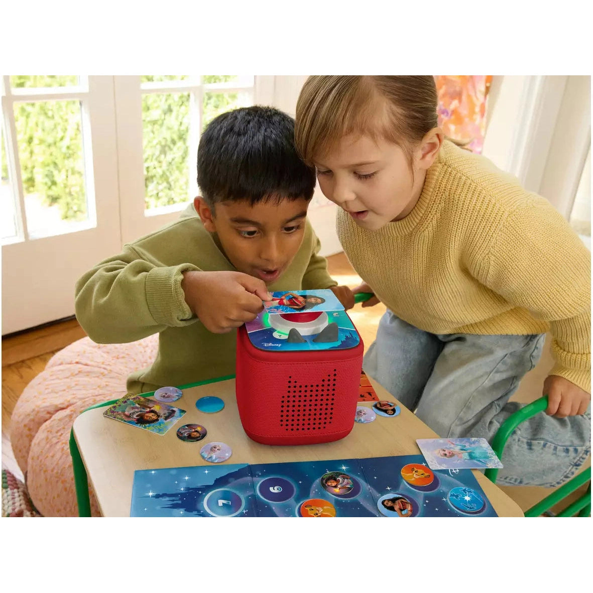 Tonies - Red Toniebox 2 Play Set with Lion King