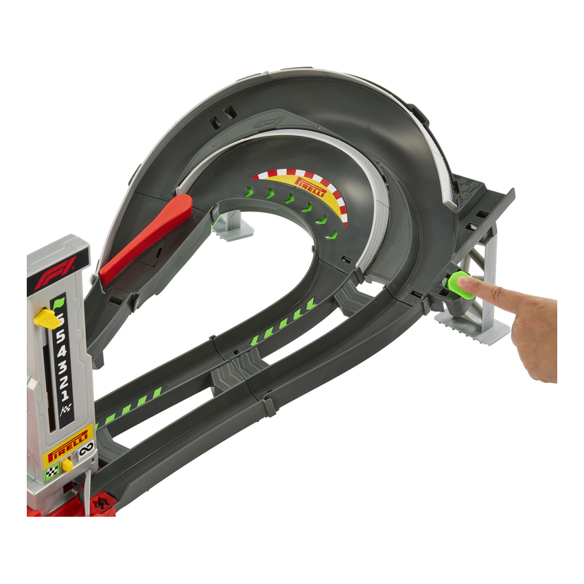 Hot Wheels Racing Formula 1 Grand Prix Circuit Track Set with 3 Cars