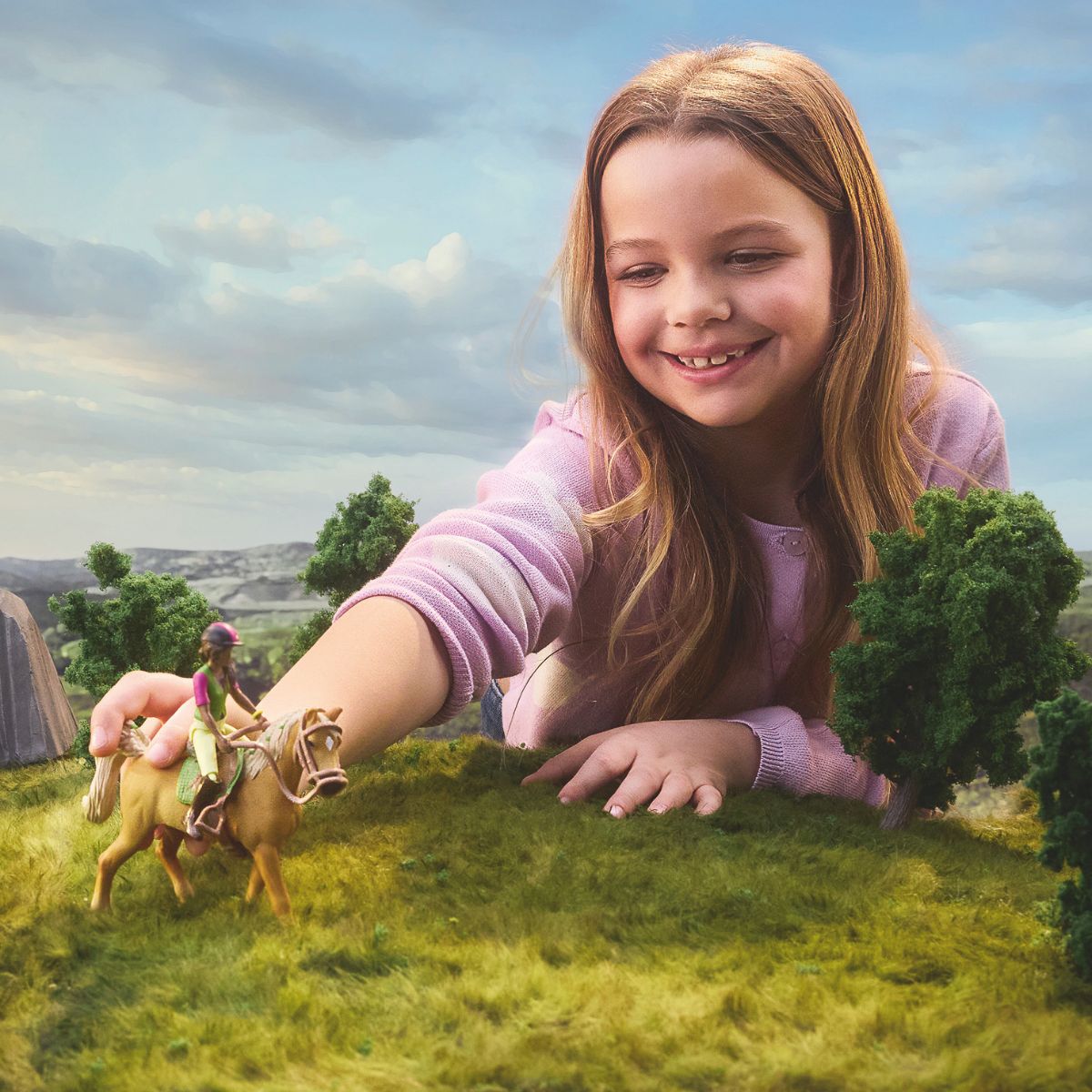 Schleich Horse Club Sarah & Mystery Horse and Rider Set