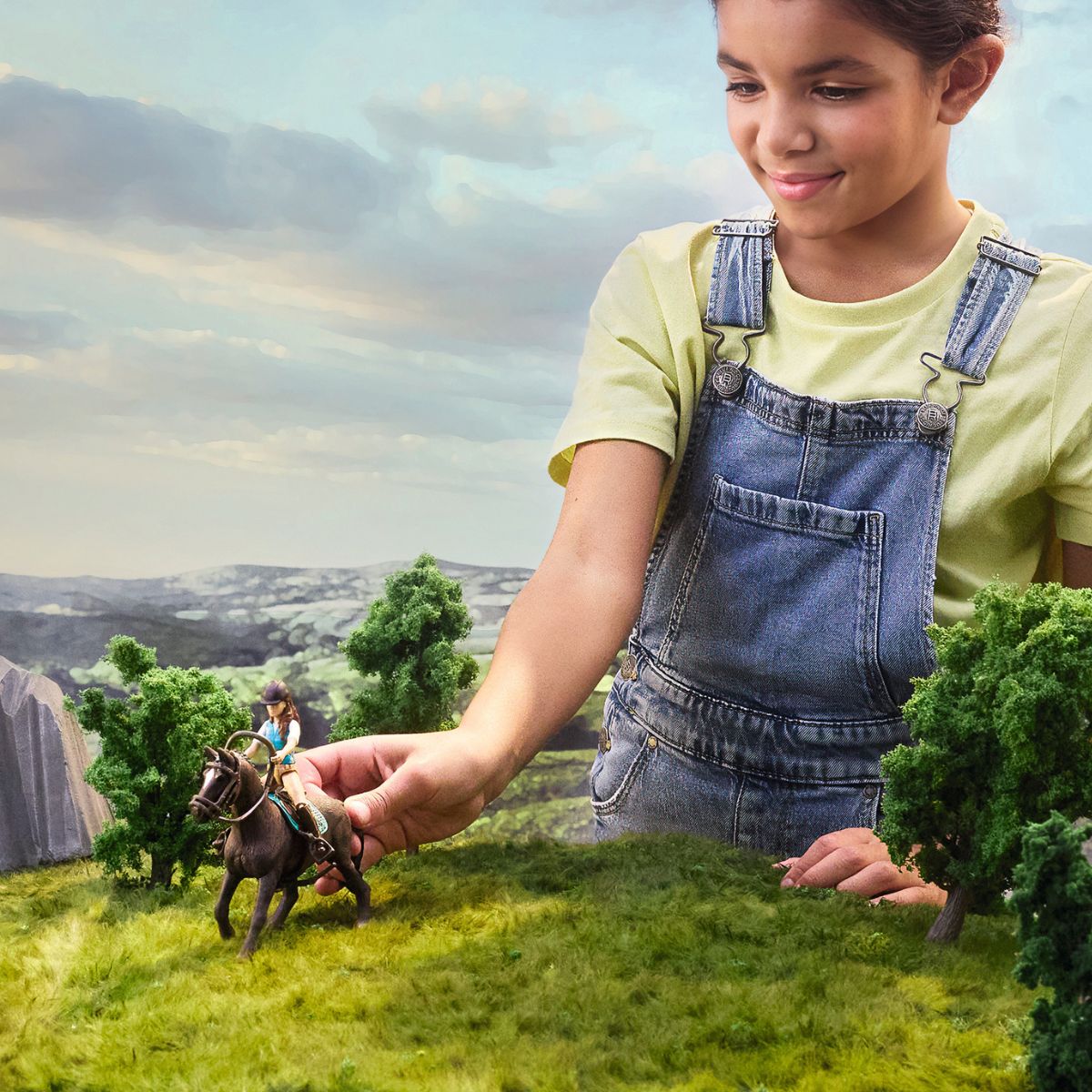 Schleich Horse Club Lisa & Storm Horse and Rider Set 42712