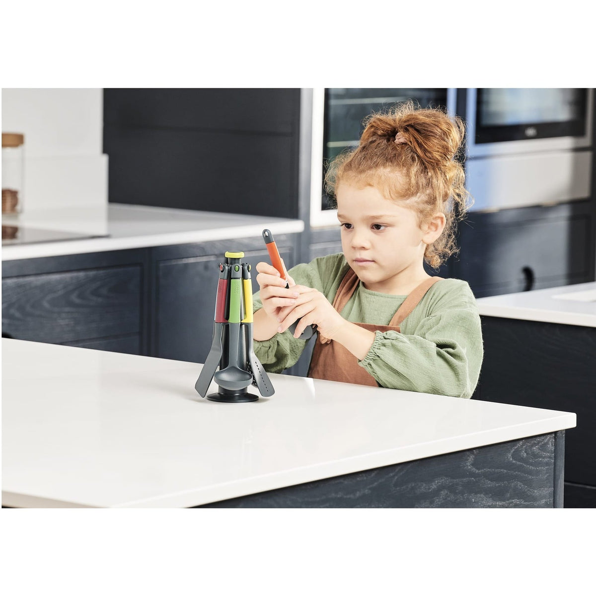 Casdon Joseph Joseph Elevate Toy Kitchen Utensil Set with Rotating Stand 5011551000277