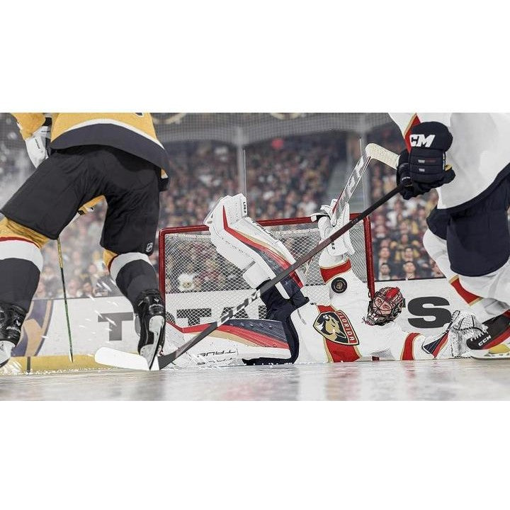 EA Sports NHL 24 for Xbox Series X (Disc)