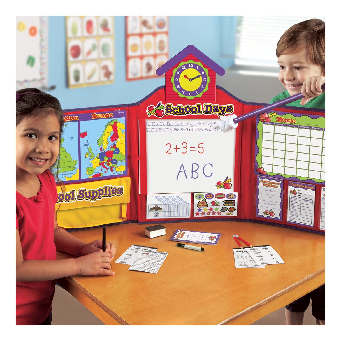 Learning Resources - Pretend & Play School Set UK Version 765023526424