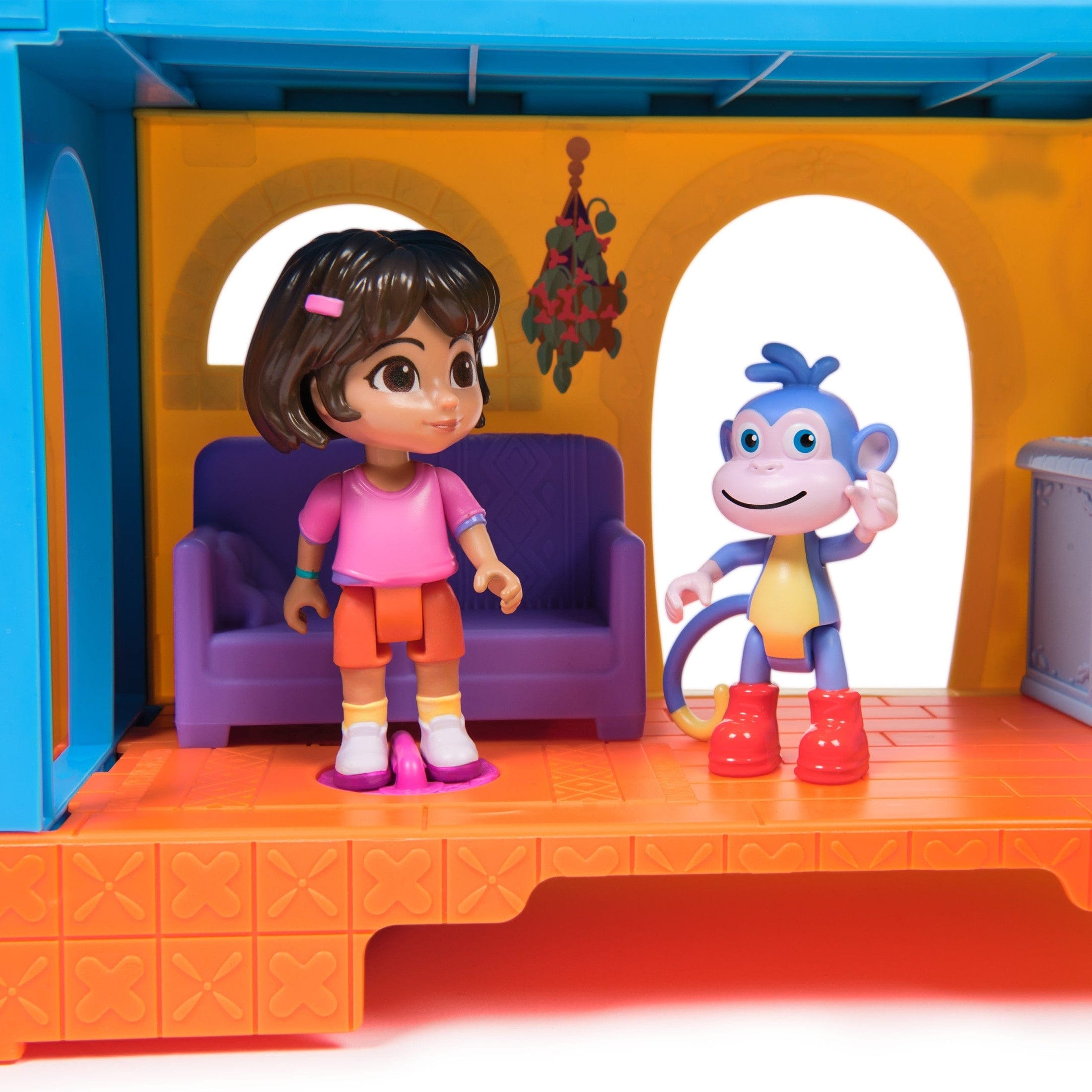 Dora The Explorer – Dora Casita Playset for Kids
