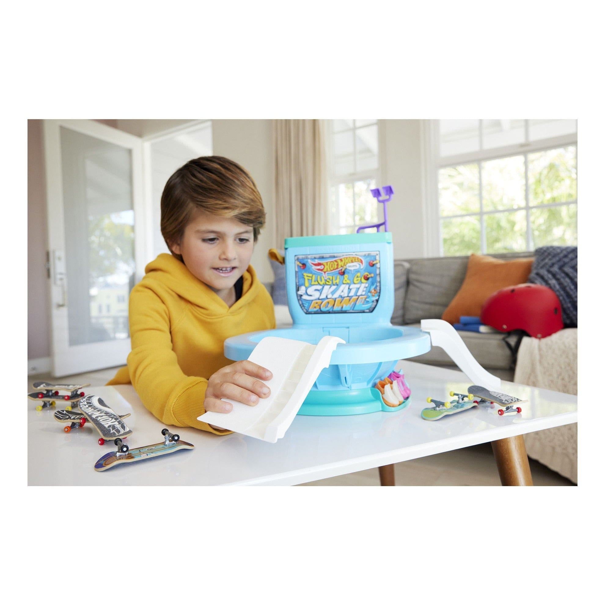 J! Hot Wheels Flushin' Skate Bowl 194735232697
