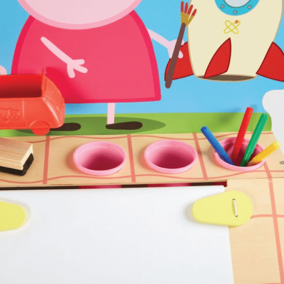 Peppa Pig: Play & Draw Wooden Easel 5029736074302
