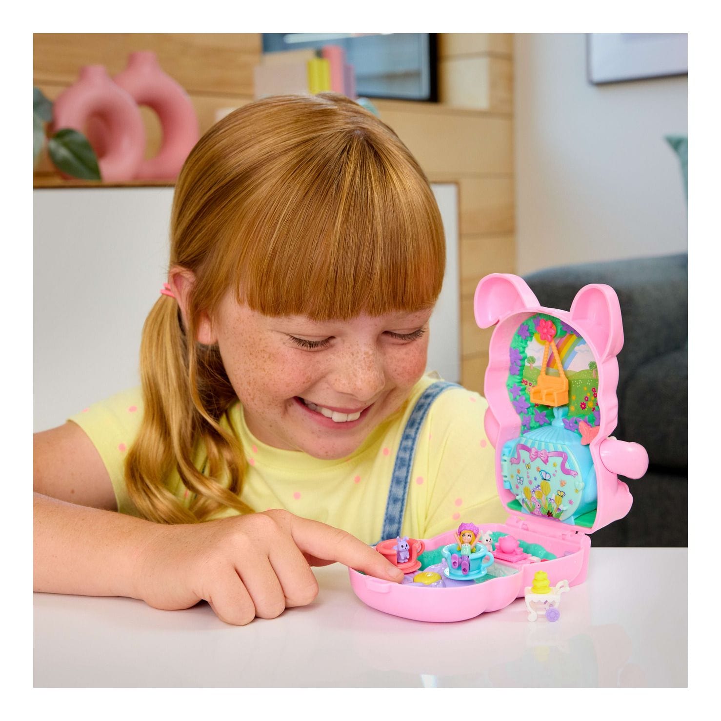 * Polly Pocket - Tea Party Bunny Compact 194735274918