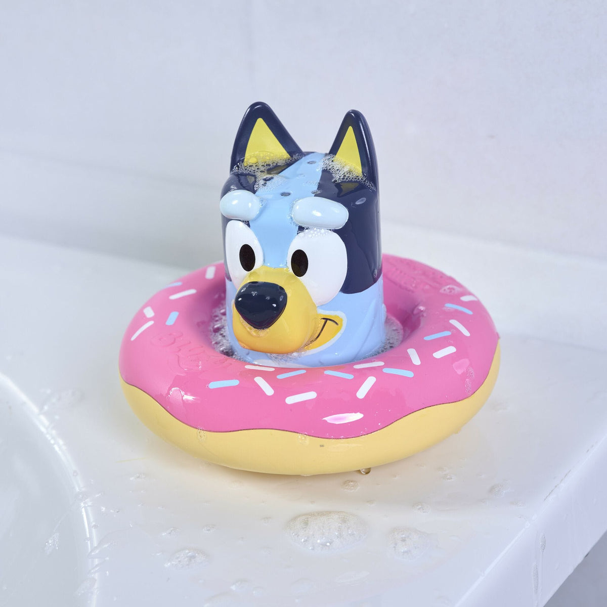 Splash & Float Bluey 5011666736351