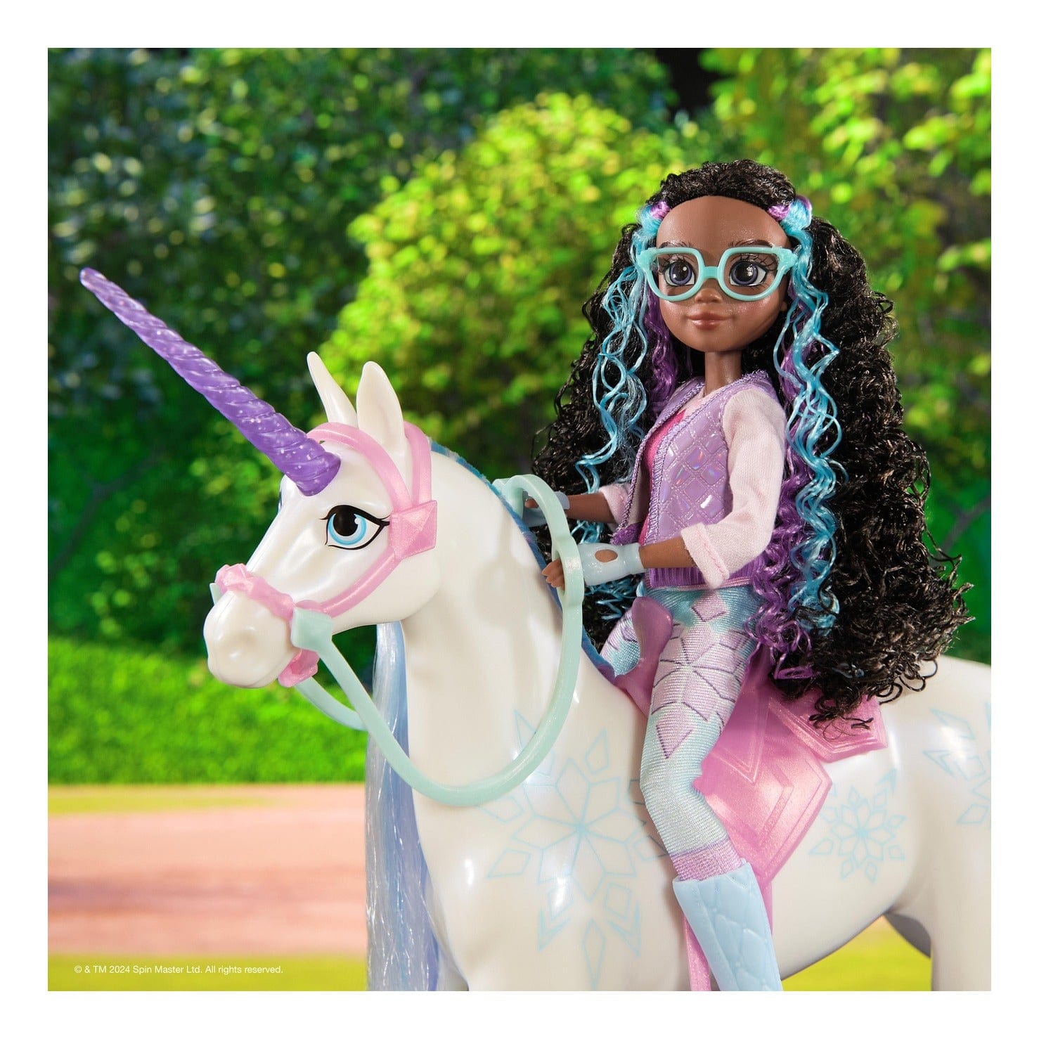 Unicorn Academy Fashion Doll Unicorn Glacier Playset