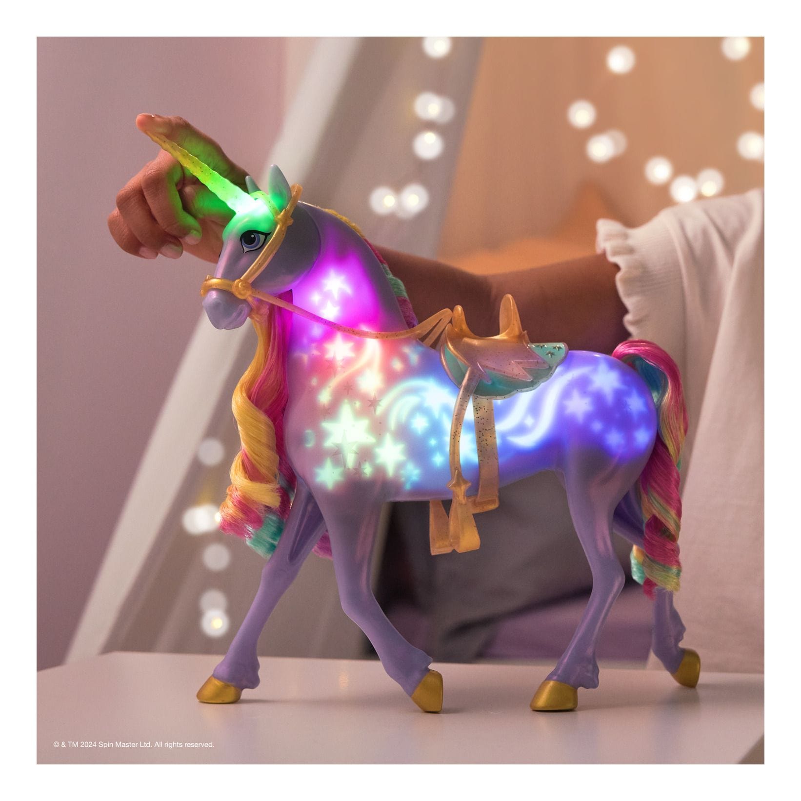 Unicorn Academy Rainbow Light-Up Wildstar 681147036246