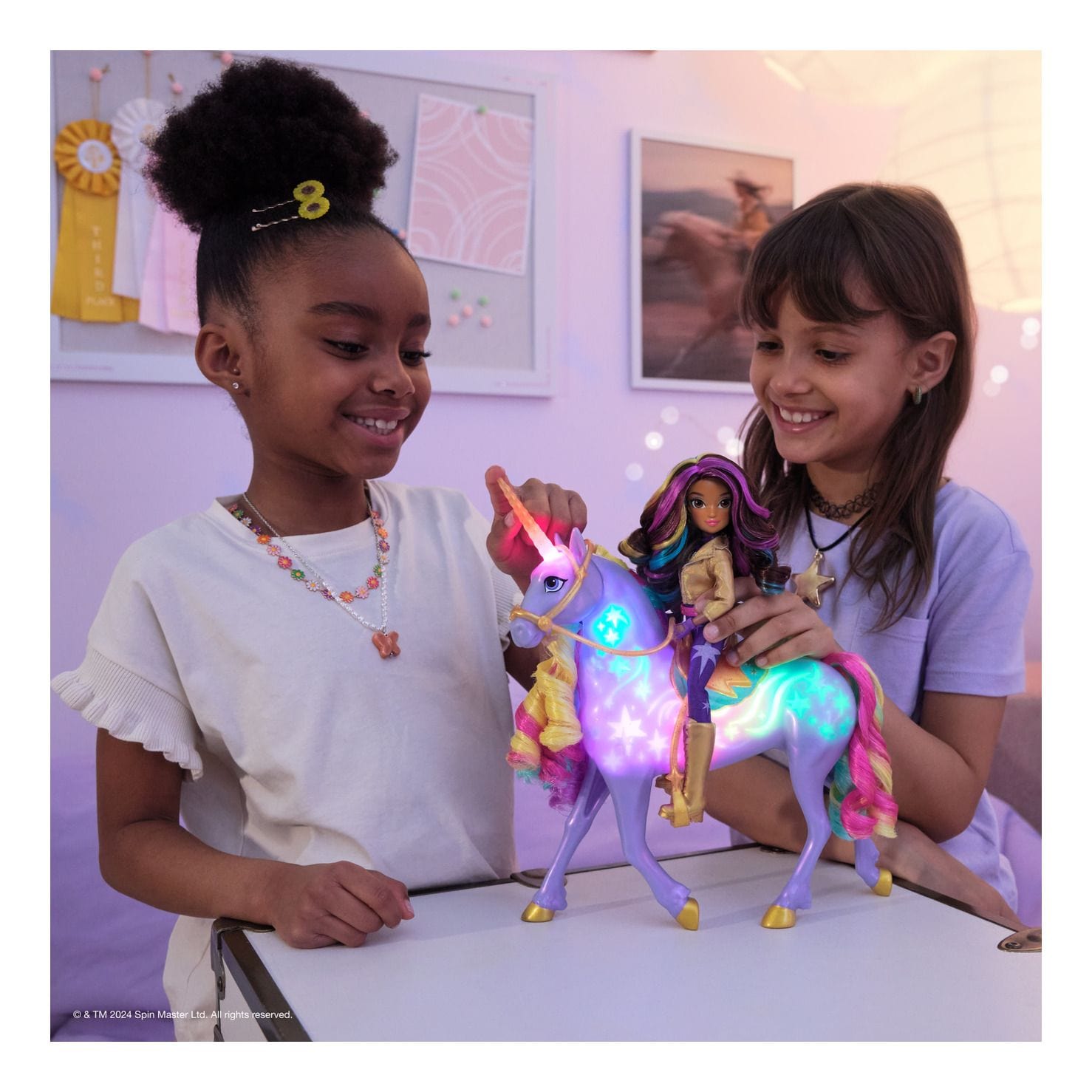 Unicorn Academy Rainbow Light-Up Wildstar 681147036246