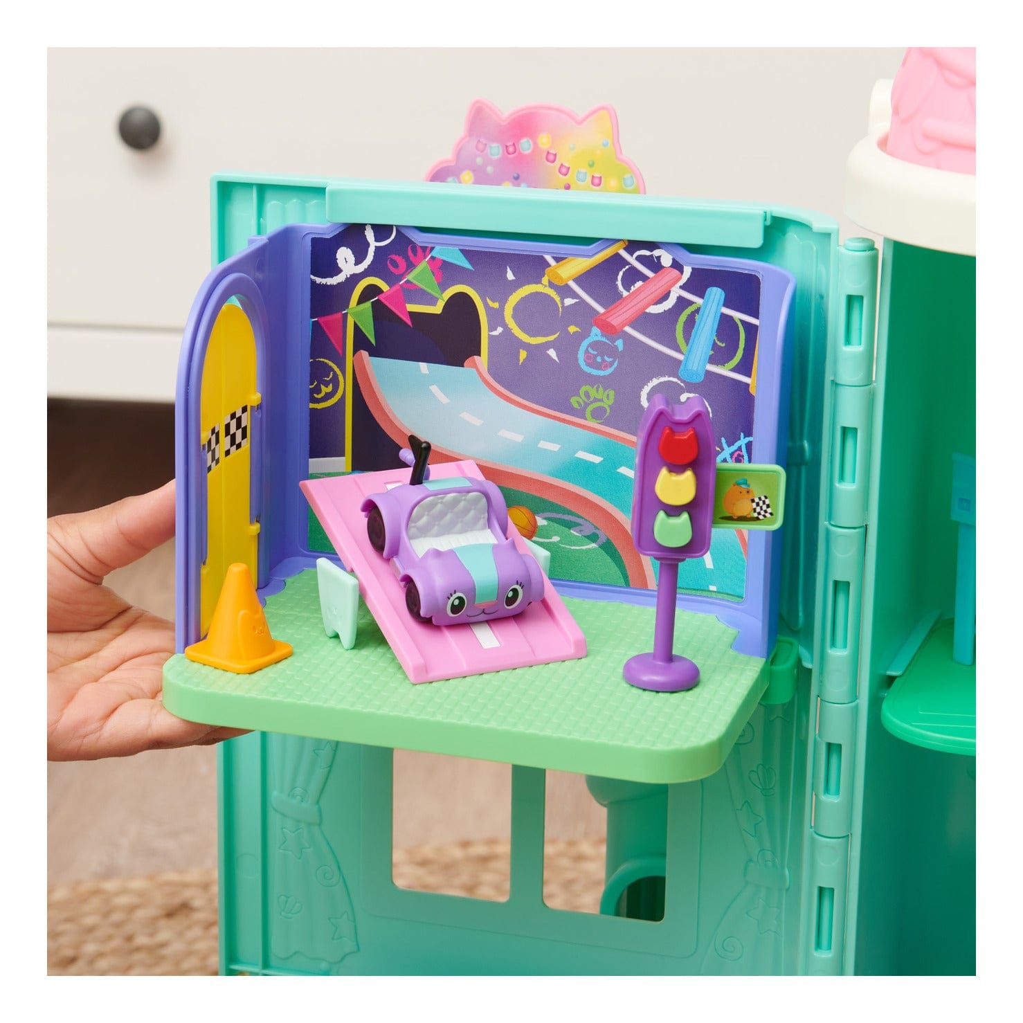 Gabby's Dollhouse Deluxe Room - Playroom 778988380819