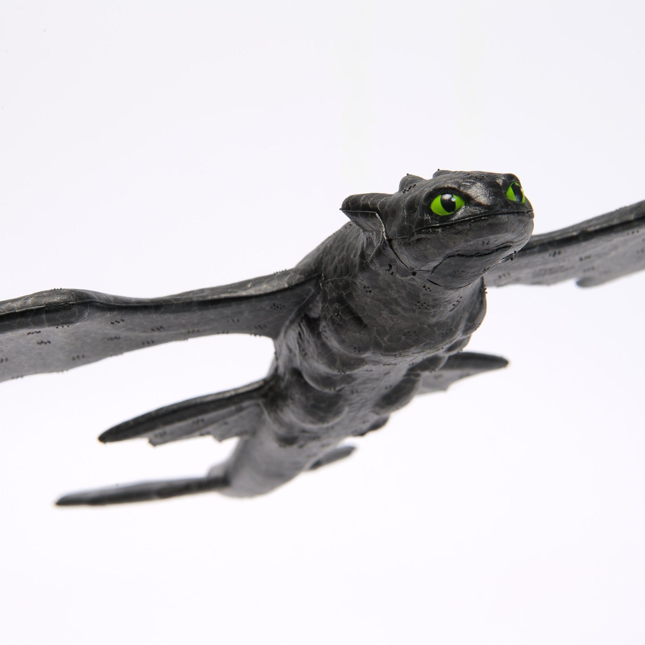 How to Train Your Dragon – Soaring Toothless Action Figure 681147061385