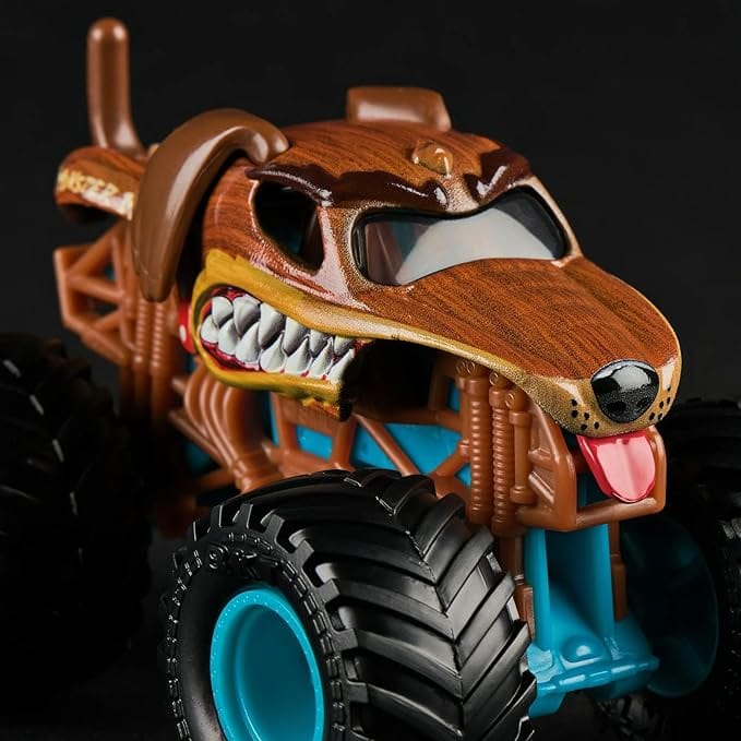 Monster Jam - 1:64 Diecast Truck - Series 42 - Ruff Crowd - Monster Mutt 778988553480