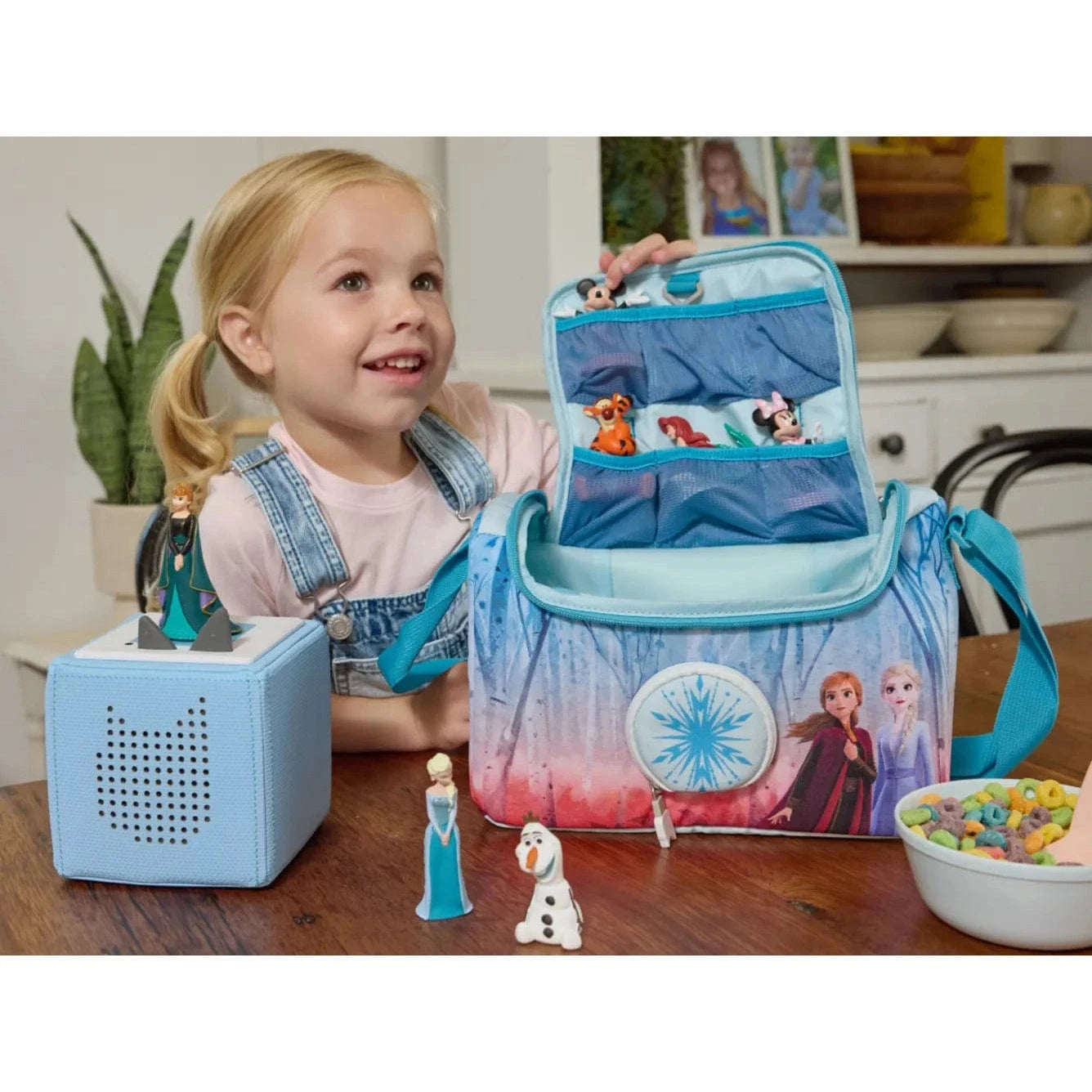 Tonies Listen & Play Bag – Disney Frozen 4251192156860