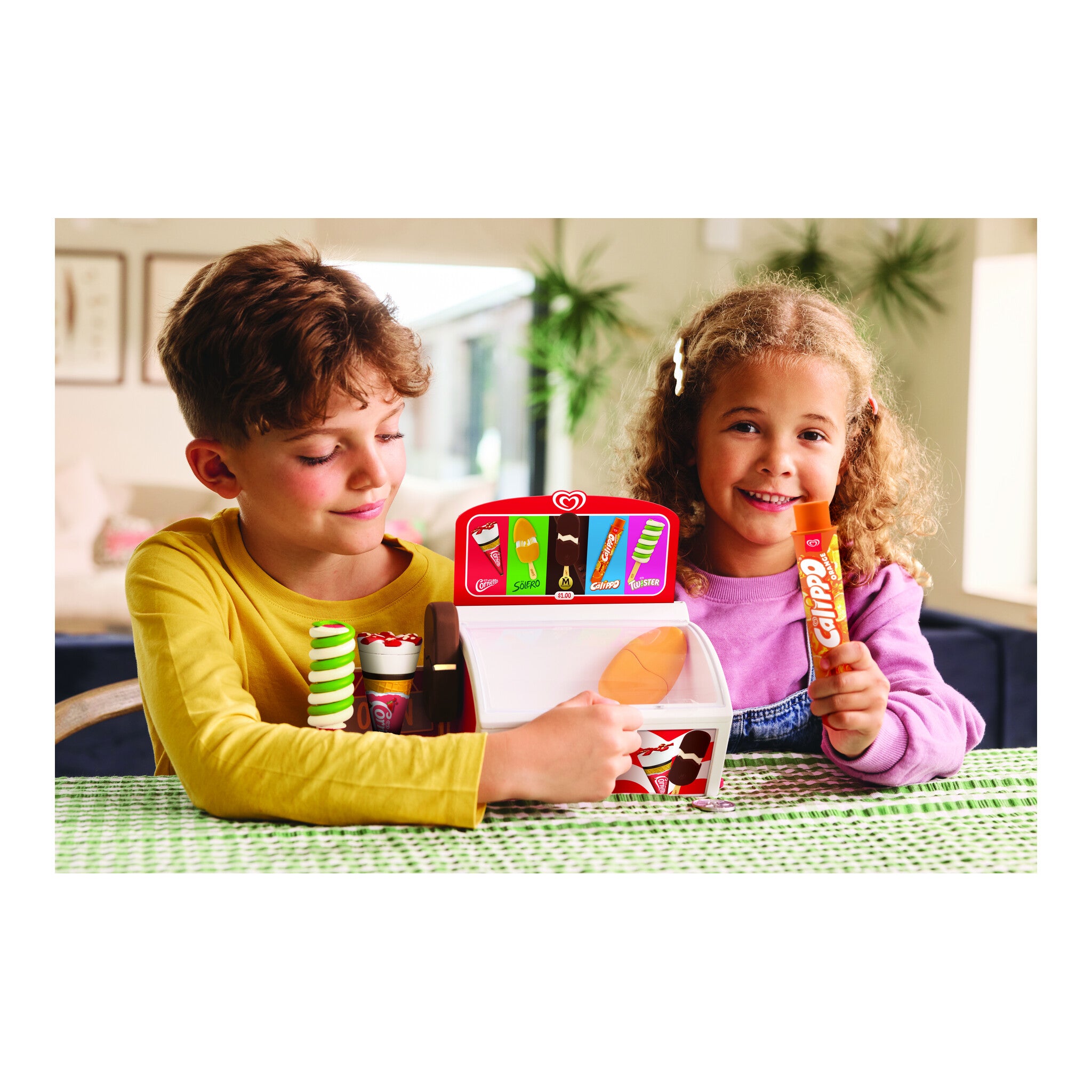 Casdon Walls Ice Cream Freezer Playset