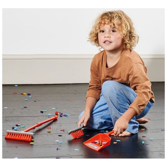Casdon Henry Brush Set – Toy Broom, Brush & Dustpan