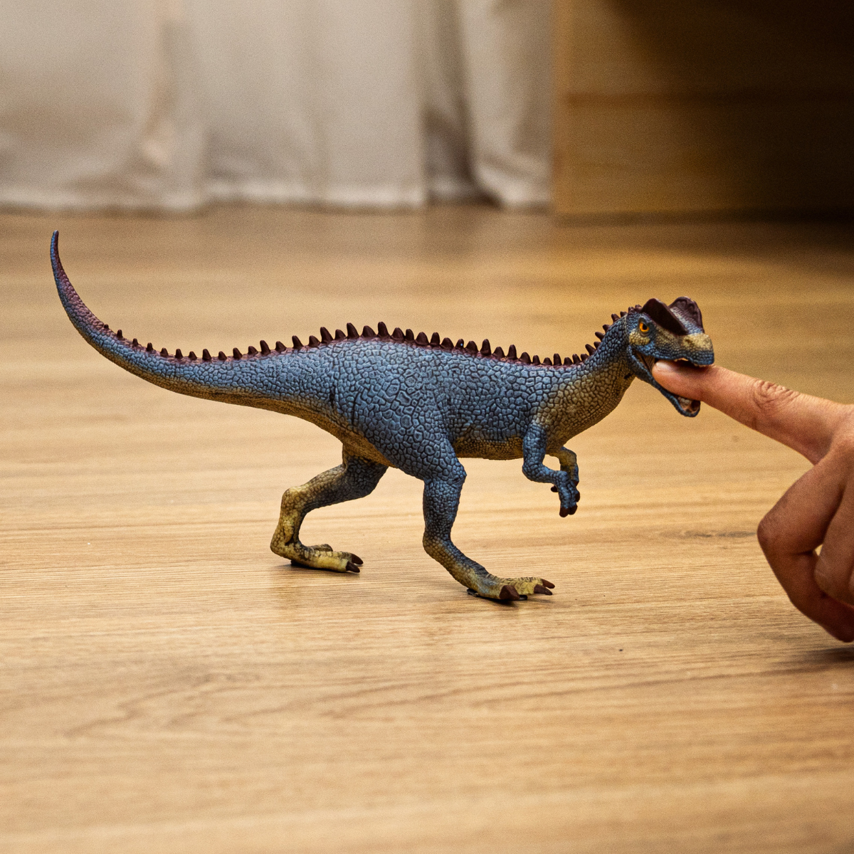 Schleich Dilophosaurus Dinosaur Figure 15046