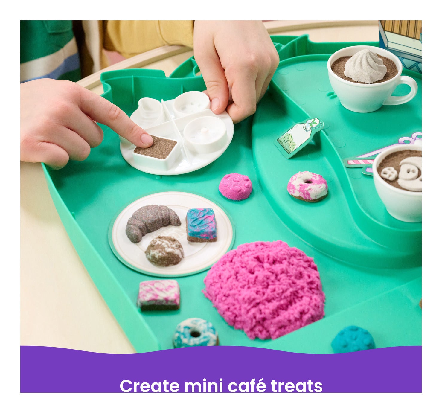 Kinetic Sand Café Case Playset with 793g Sand