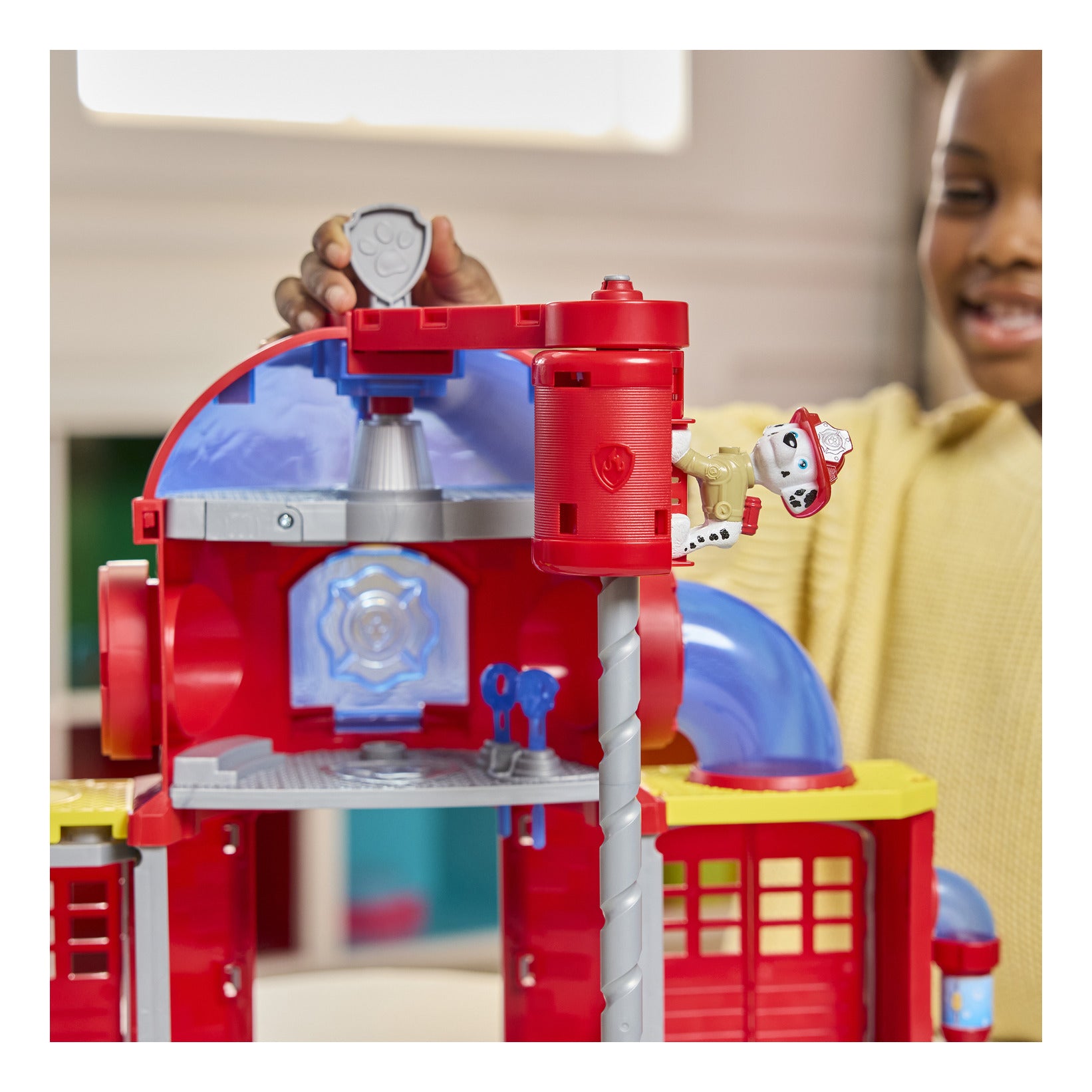 PAW Patrol Fire Rescue Fire Station Playset with Marshall