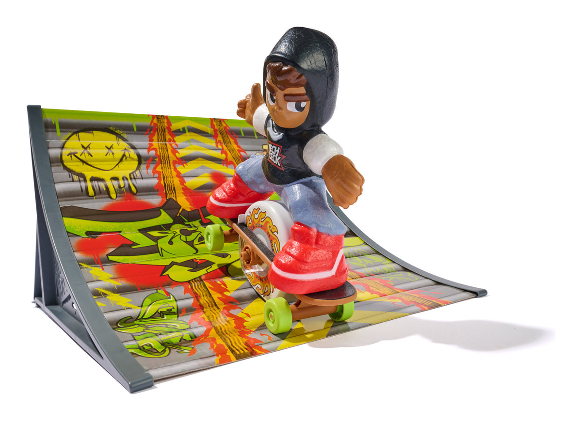 Tech Deck – Shred N Blast Skateboard Playset