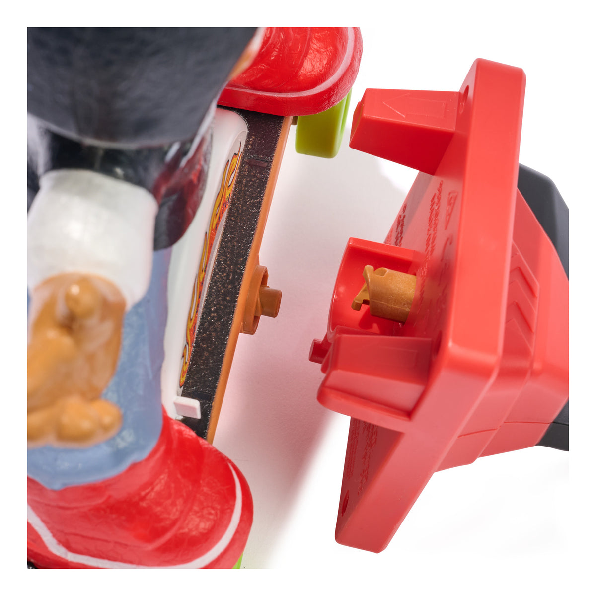 Tech Deck – Shred N Blast Skateboard Playset