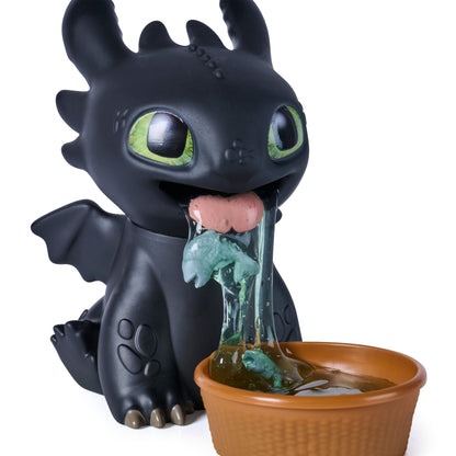 DreamWorks Dragons Fish Feeding Toothless Interactive Toy