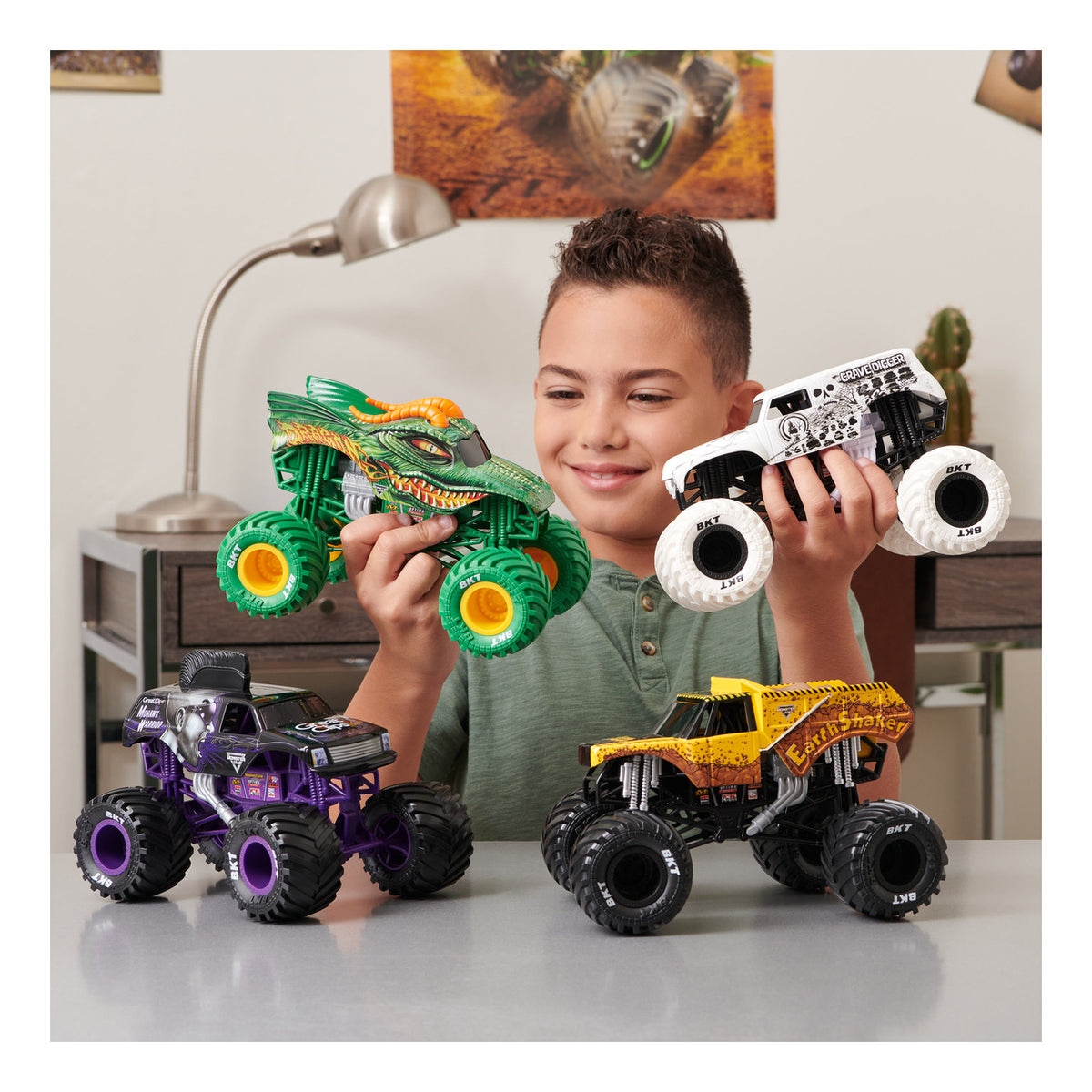 Monster Jam Dragon 1:24 Die-Cast Monster Truck