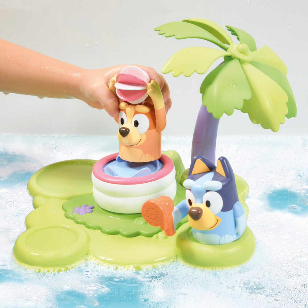 TOMY Toomies Bluey’s Bath Island 5-in-1 Fountain Bath Toy