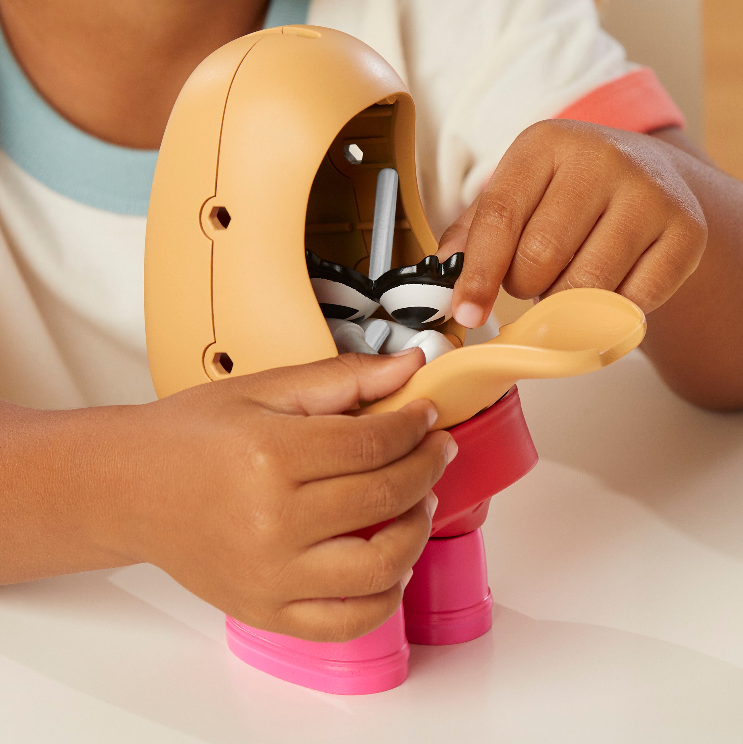 Potato Head Mrs. Potato Head Toy with 12 Parts