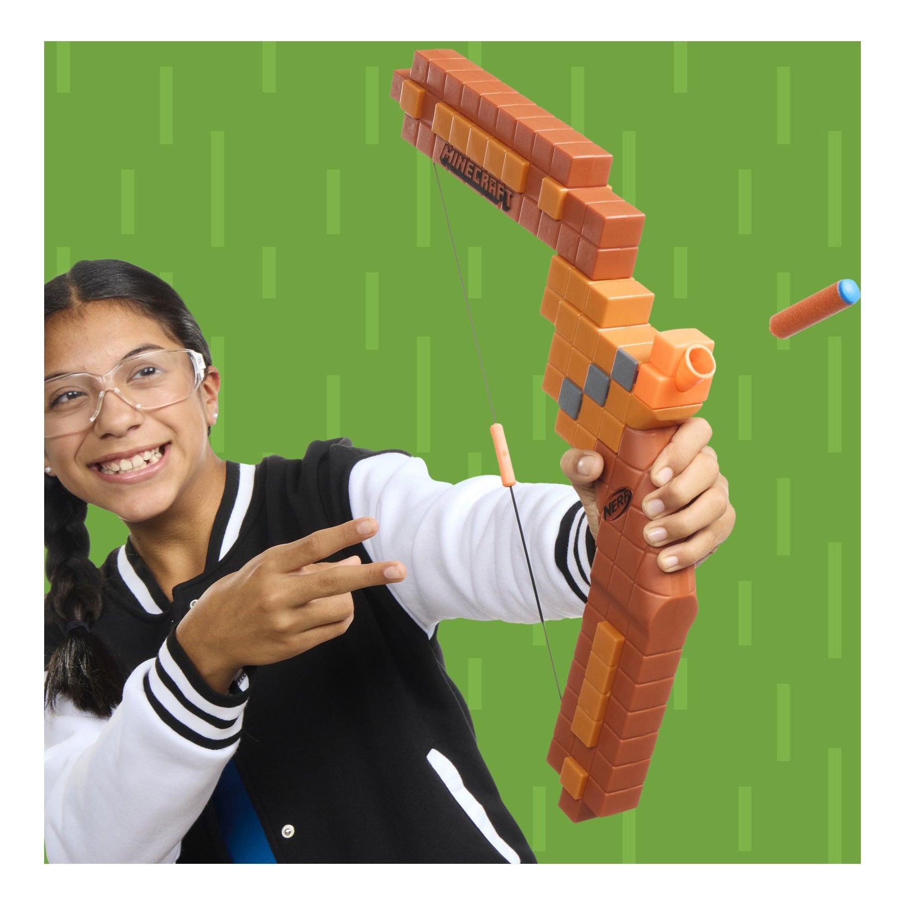 Nerf Minecraft Entry Bow with 8 Nerf N1 Darts